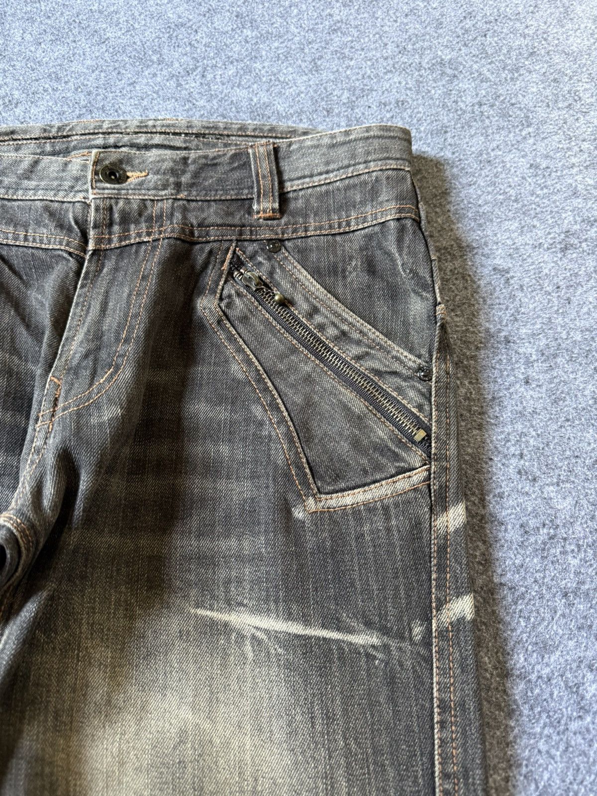 If Six Was Nine Double Focus Japan Asymmetrical Double Waist Flared Jeans Size US 30 / EU 46 - 8 Thumbnail