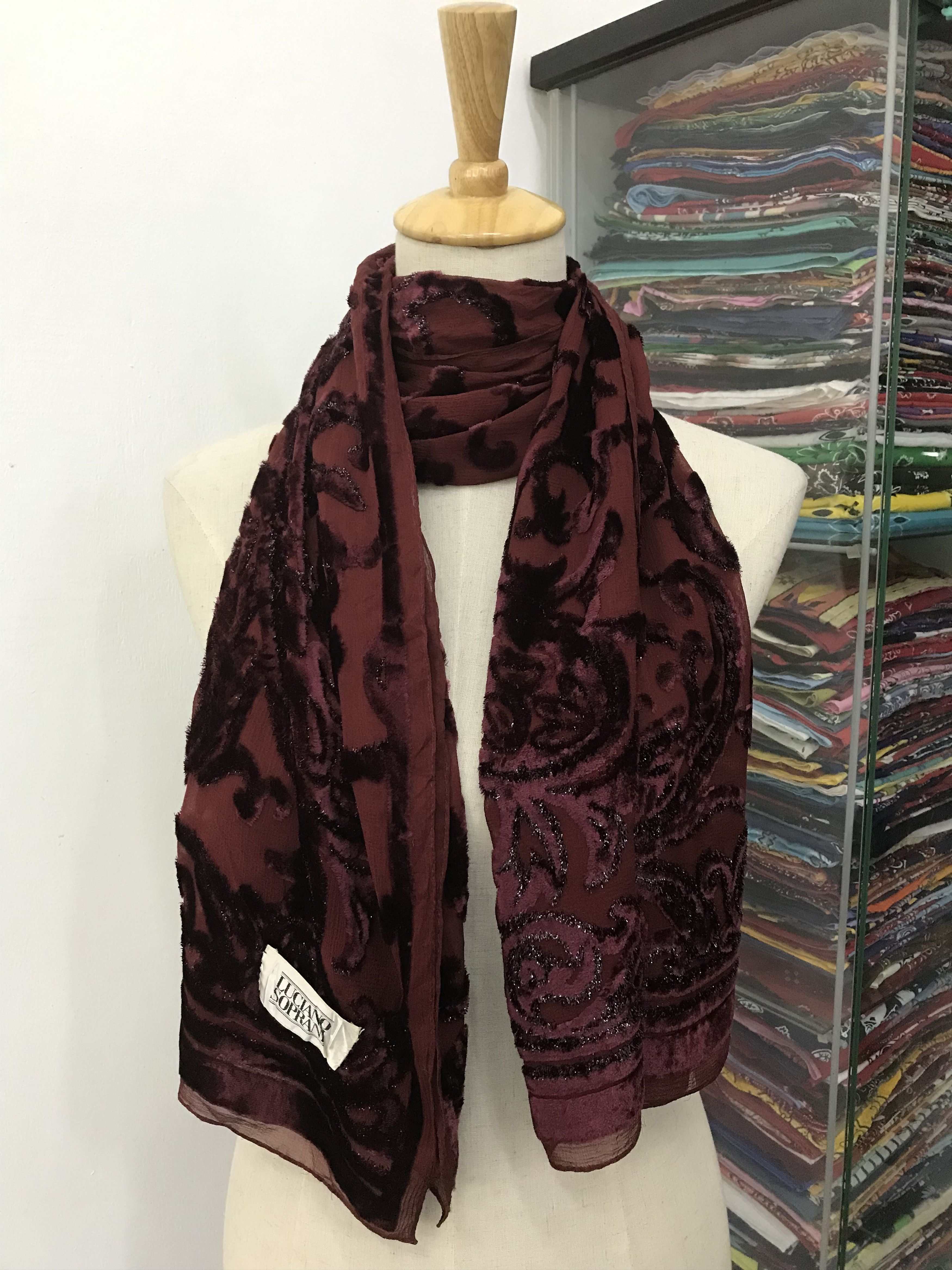 Vintage Vintage Luciano Soprani Silk Scarf Size ONE SIZE - 1 Thumbnail
