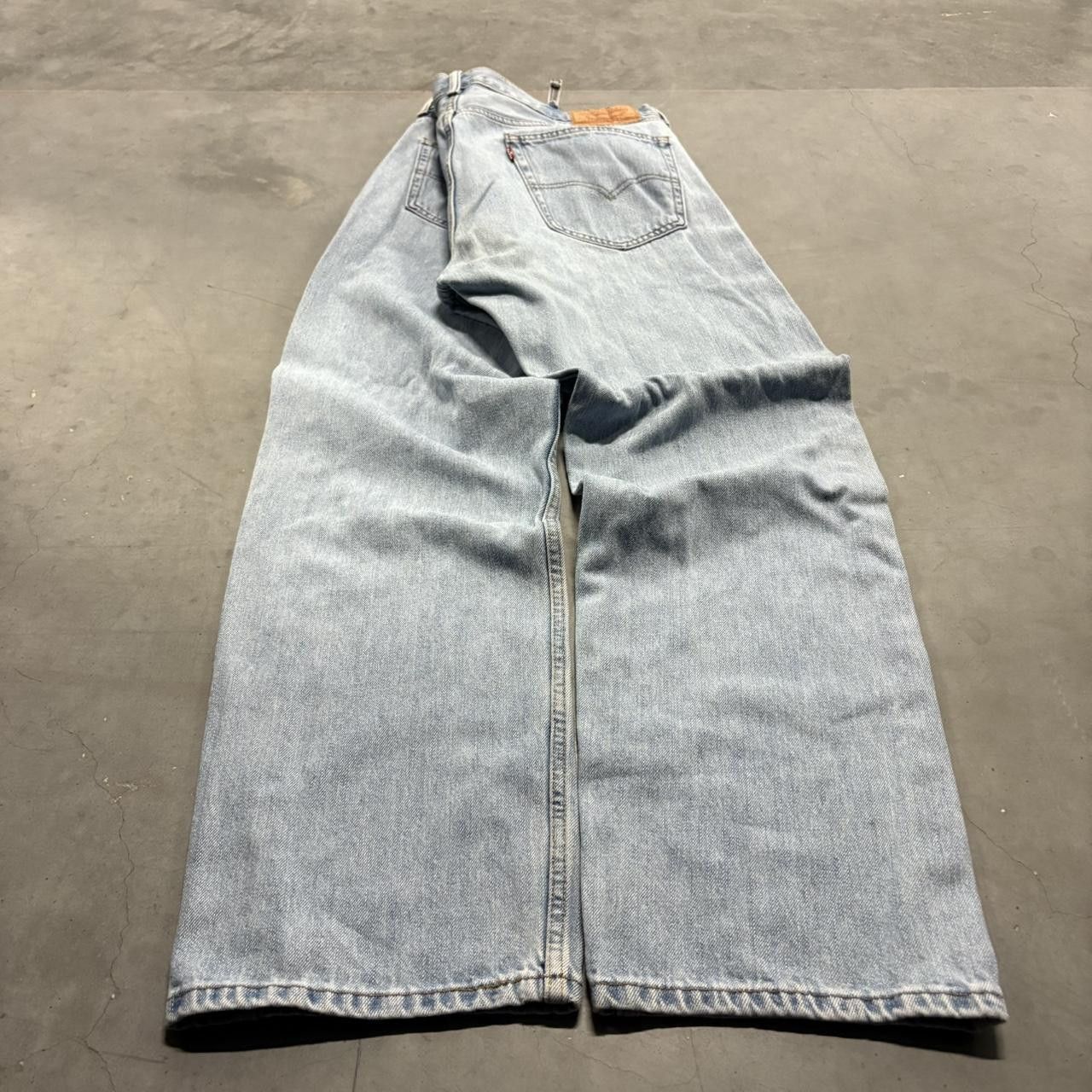 Levi's × Vintage Crazy Vintage Y2K/2000s Baggy Light Blue Wash Levis 505 Skater Style Denim Jeans! Size US 38 / EU 54 - 6 Thumbnail