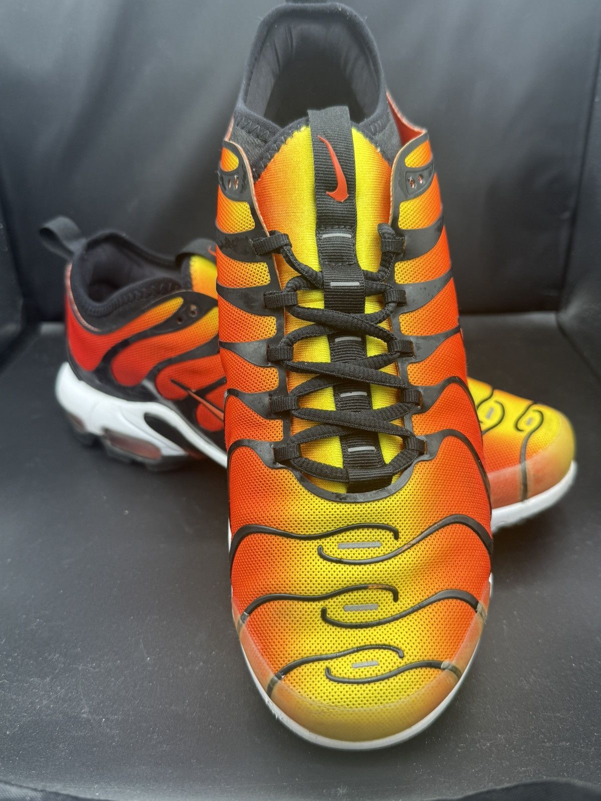 Nike NIKE AIR PLUS TN TIGER Size US 10 / EU 43 - 2 Thumbnail