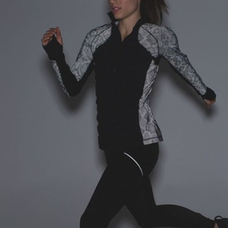 Lululemon Lululemon Race With Grace 1/2 Zip Jacket , Size 6 Size M / US 6-8 / IT 42-44 - 9 Thumbnail