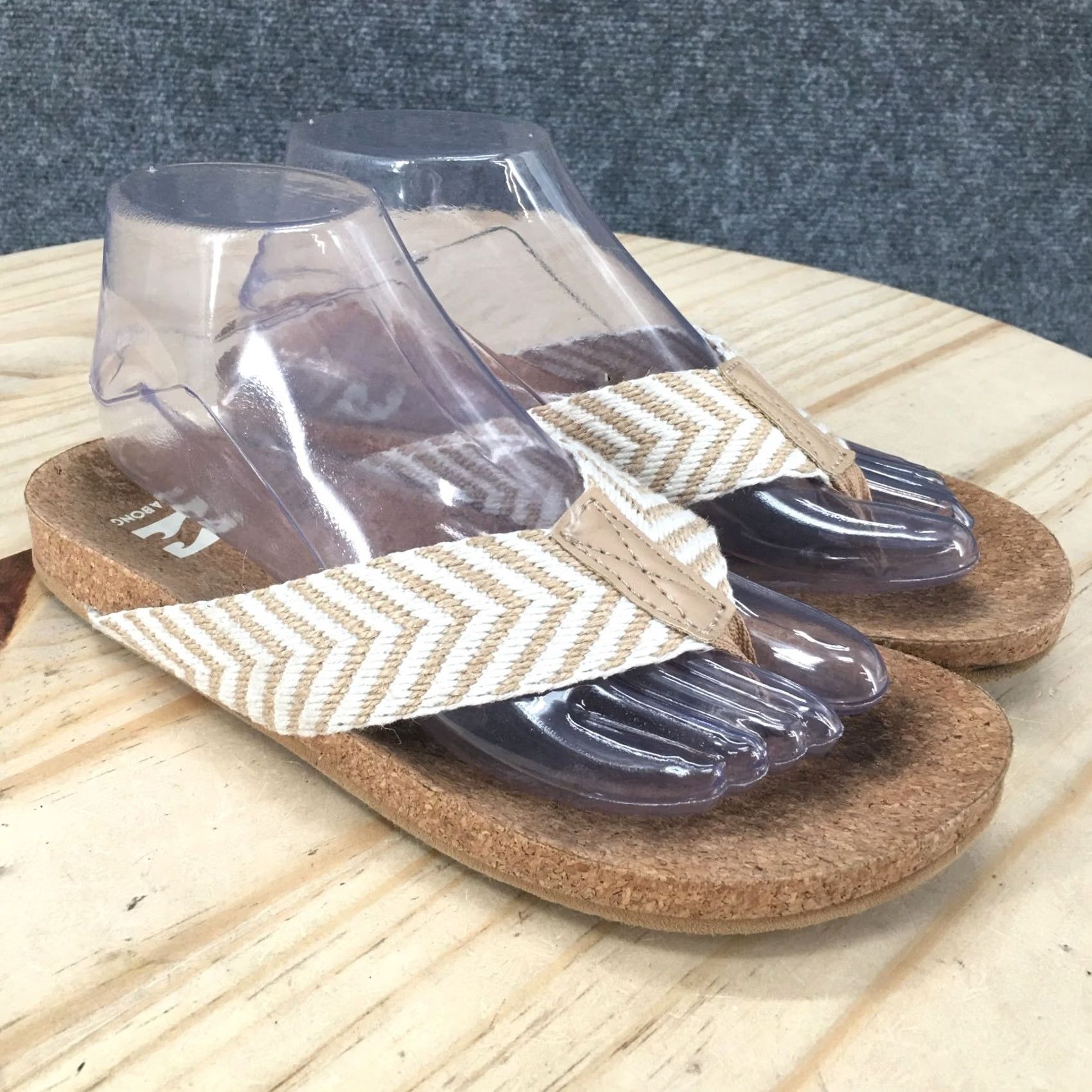 Billabong Billabong Sandals Womens 8 Kailani Chevron Slip On Flip Flops Flats Brown Fabric Size US 8 / IT 38 - 3 Thumbnail