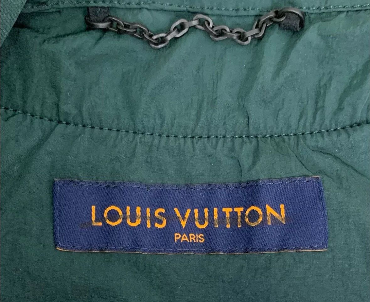 Louis Vuitton Louis Vuitton Lv 22 models color blocked zipper jacket Size US M / EU 48-50 / 2 - 5 Thumbnail