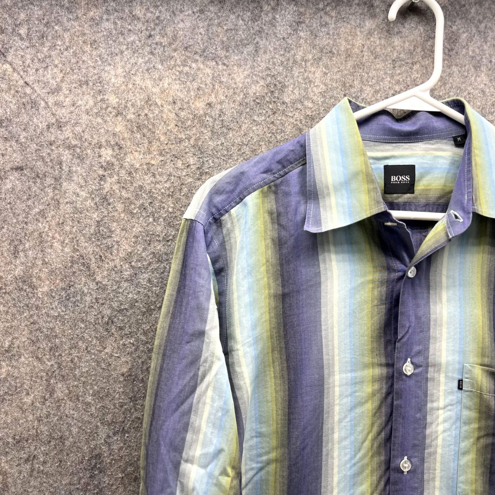 Hugo Boss VINTAGE Hugo Boss Shirt Men Medium Adult Blue Striped Button-Down Casual Formal Workwear 42 in Cotton Long Sleeve Regular Mens Size US M / EU 48-50 / 2 - 3 Thumbnail