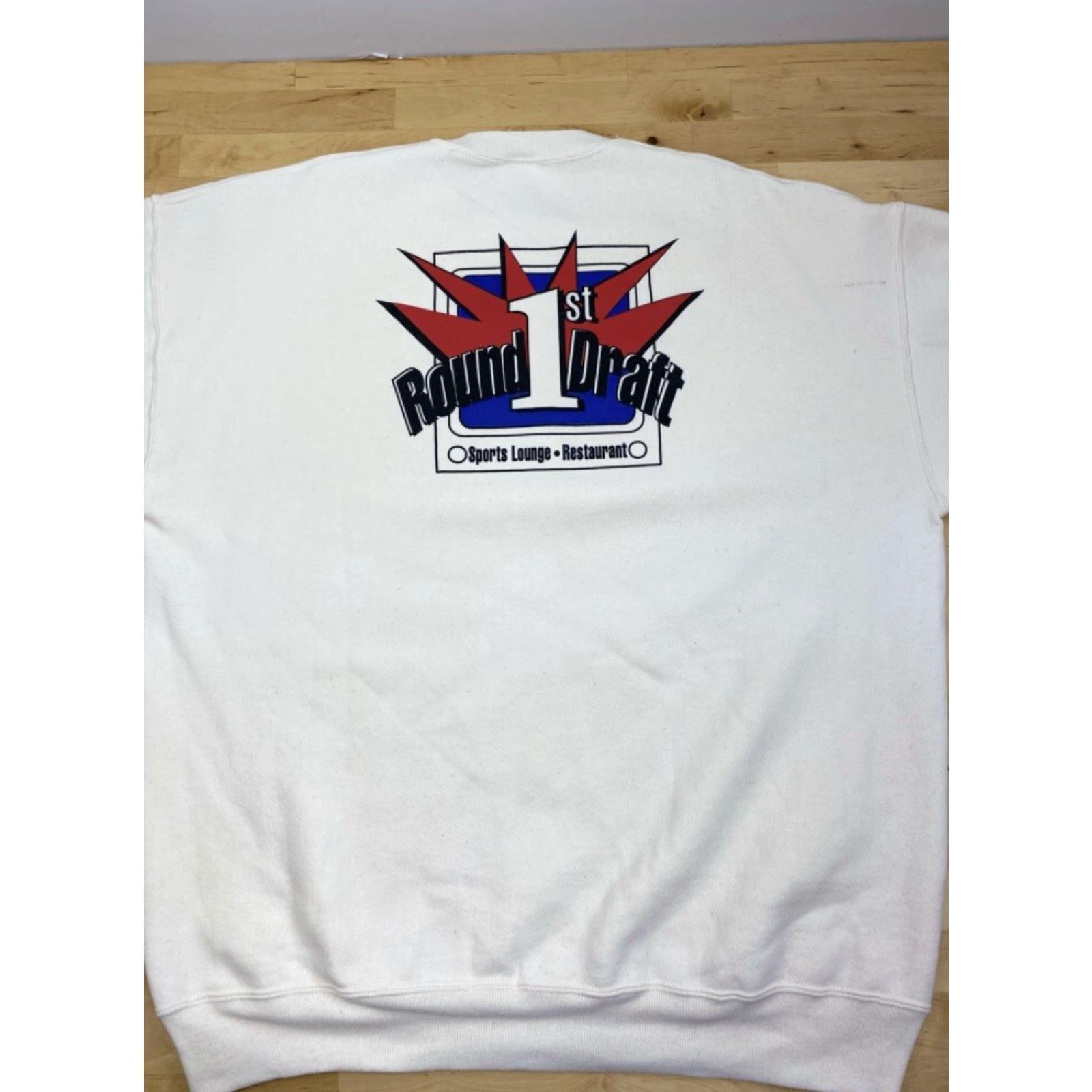 Jerzees VINTAGE Jerzees White 2XL Sweatshirt Long Sleeve Graphic Draft Sports Lounge Restaurant 1990s Mens Size US XXL / EU 58 / 5 - 3 Thumbnail