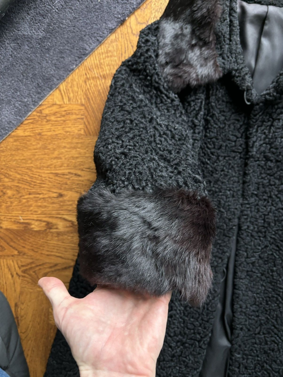 Vintage 1960s Astrakhan Coat Vintage Persian Lamb Wool Fur Trim Pea Size US XS / EU 42 / 0 - 11 Thumbnail
