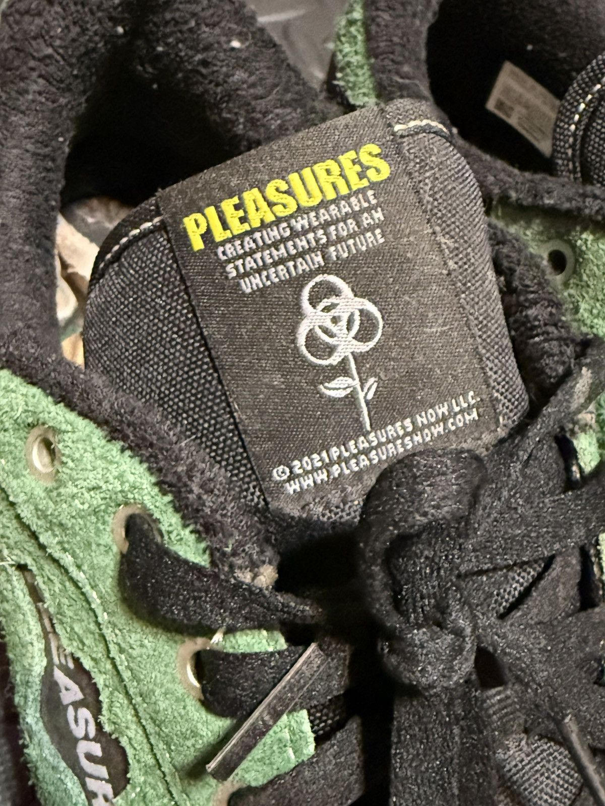 Pleasures × Reebok Pleasures x Reebok Club C 1985 Size US 13 / EU 46 - 6 Thumbnail