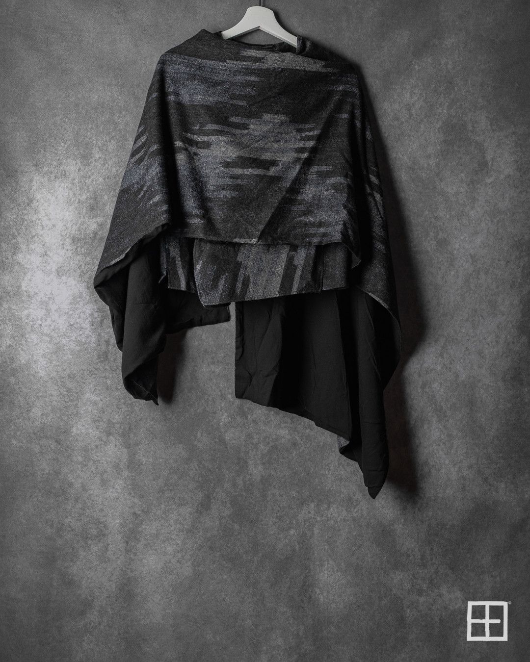 Yohji Yamamoto Yohji Yamamoto Pour Homme AW23 Runway Asymmetric Vest Size US M / EU 48-50 / 2 - 5 Thumbnail