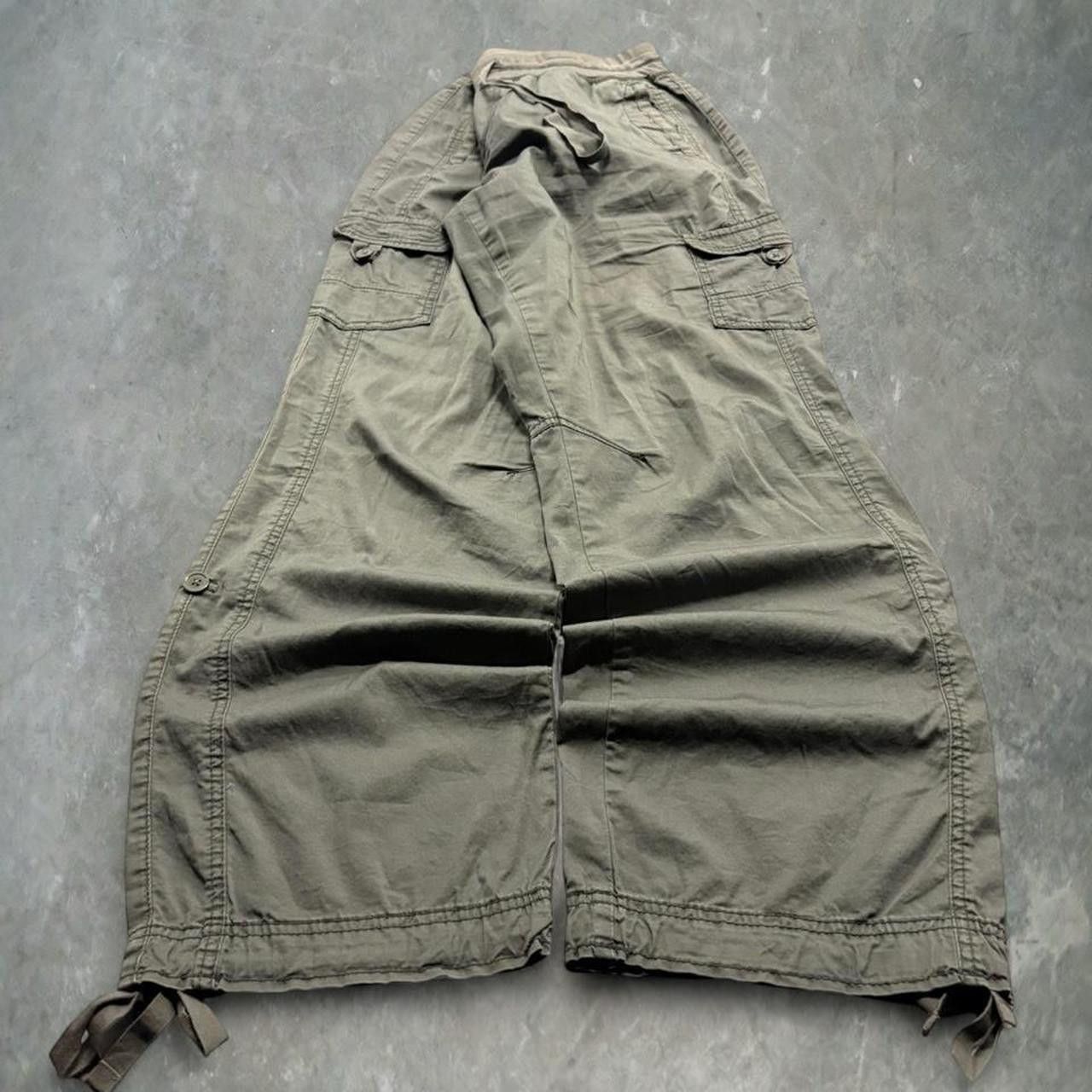 Vintage Crazy Vintage Y2K/2000s Super Baggy Grey Cargo Pants With Adjustable Waist! Size US 34 / EU 50 - 3 Thumbnail