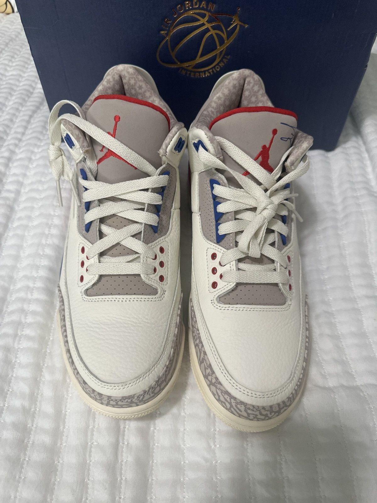 Jordan Brand Jordan 3 International Size US 10 / EU 43 - 1 Thumbnail