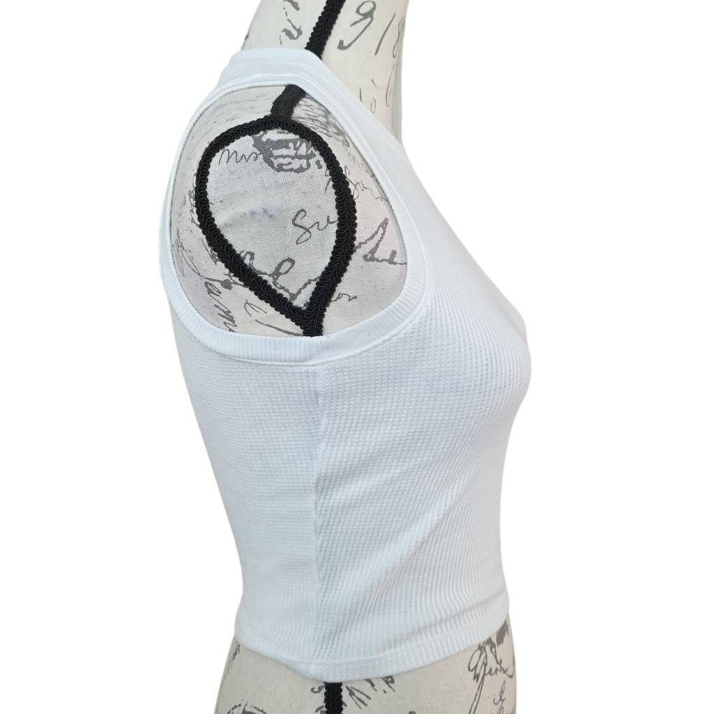 Hollister Hollister Women's Size XS White Waffle Weave Sleeveless Crop Size XS / US 0-2 / IT 36-38 - 4 Thumbnail