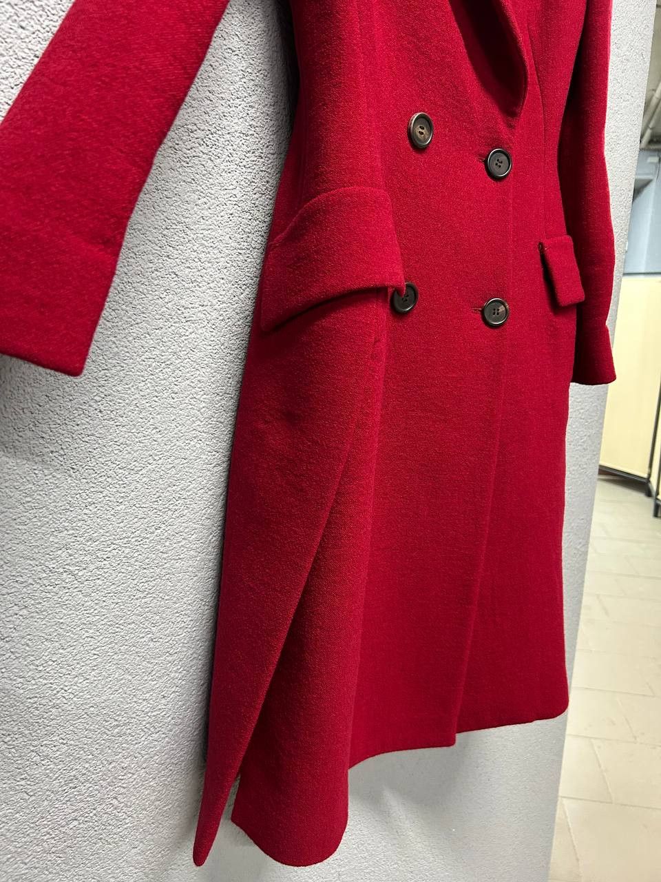 Prada Prada FW2009 Women’s Red Virgin Wool Coat Size M US 6 IT 42 Size M / US 6-8 / IT 42-44 - 3 Thumbnail