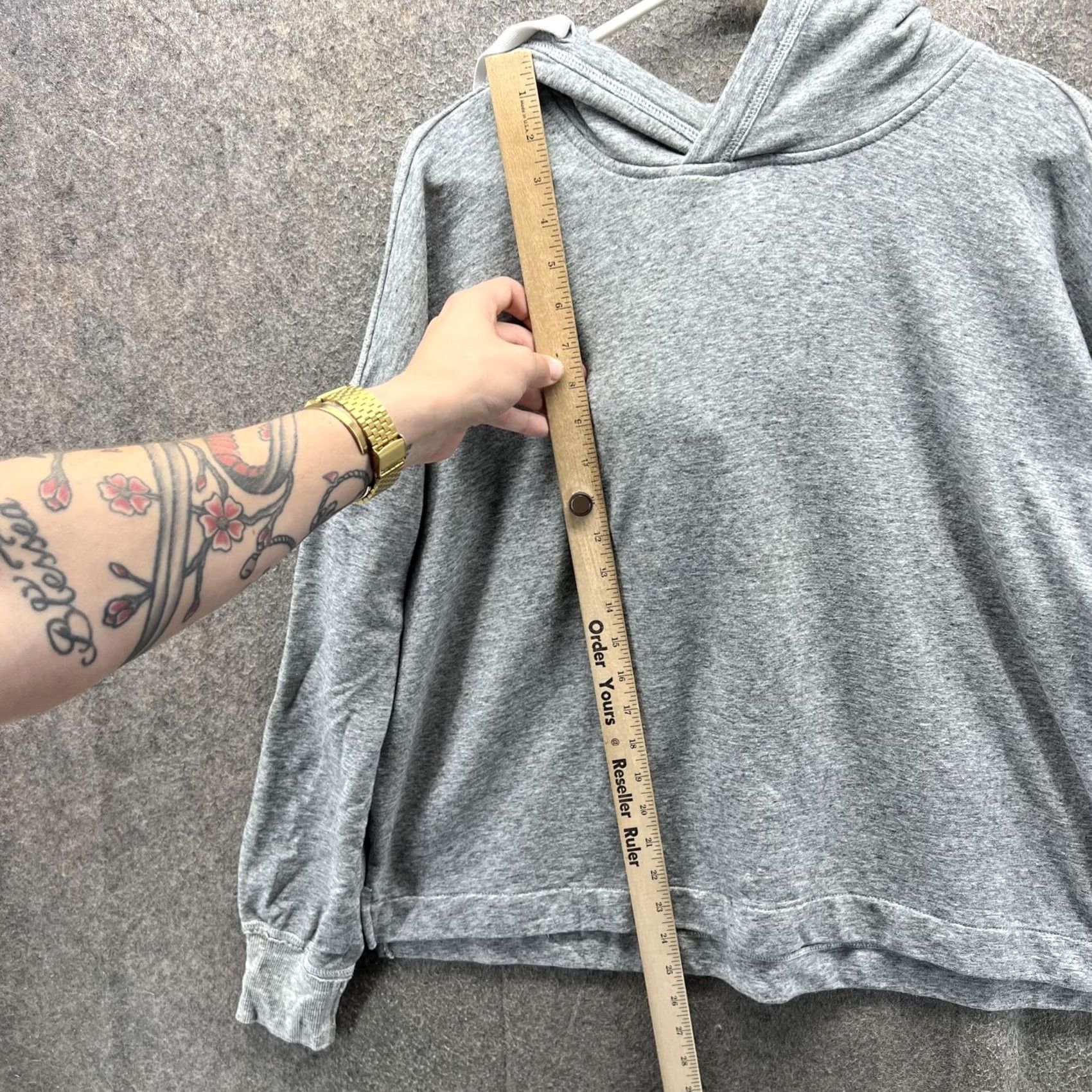 Abercrombie & Fitch VINTAGE Abercrombie & Fitch Hoodie Sweatshirt Mens XL Gray Pullover Drawstring Hood Size US XL / EU 56 / 4 - 6 Thumbnail