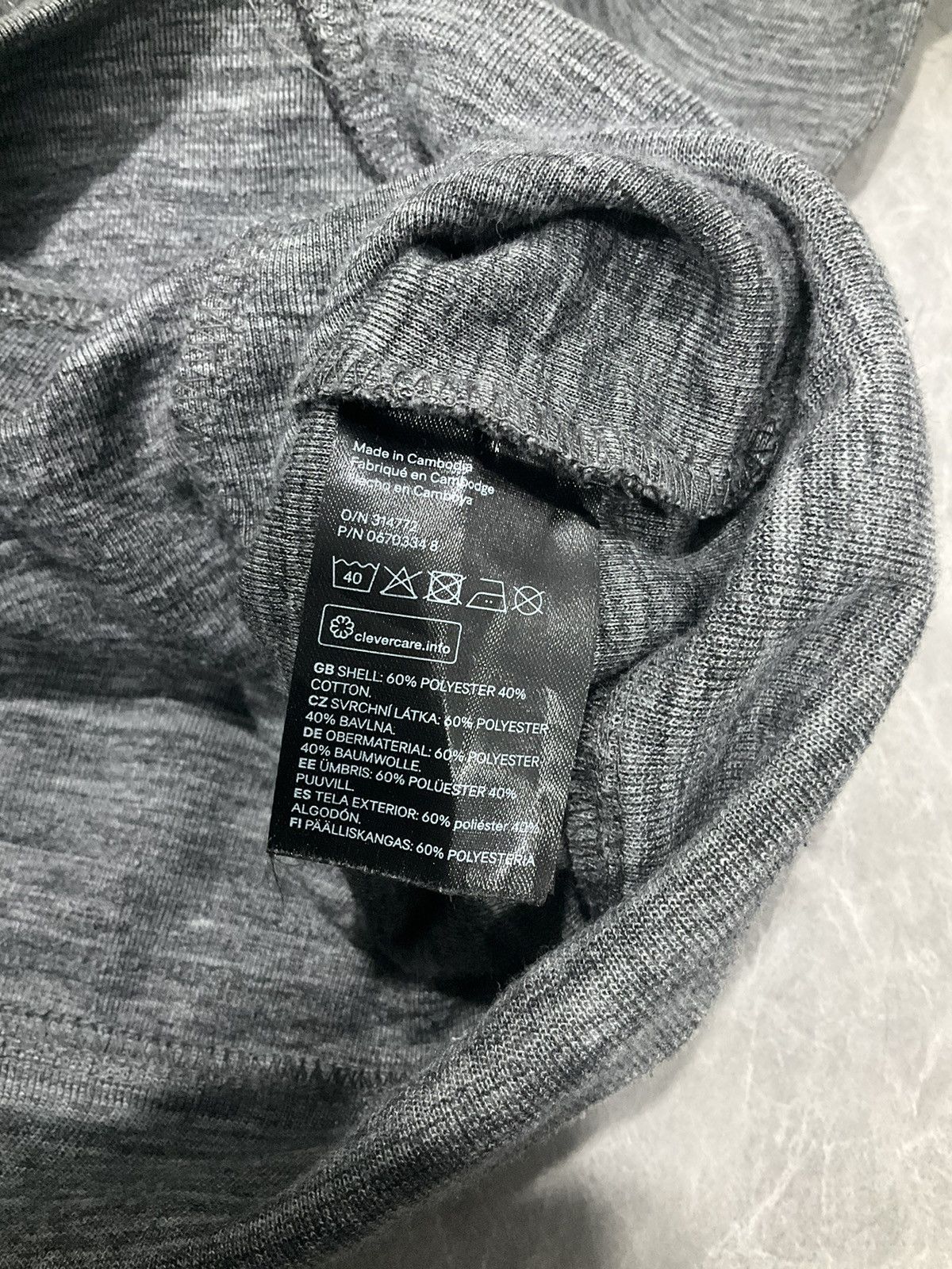 Designer × H&M Chimney Collar Sweatshirt Size US L / EU 52-54 / 3 - 4 Thumbnail