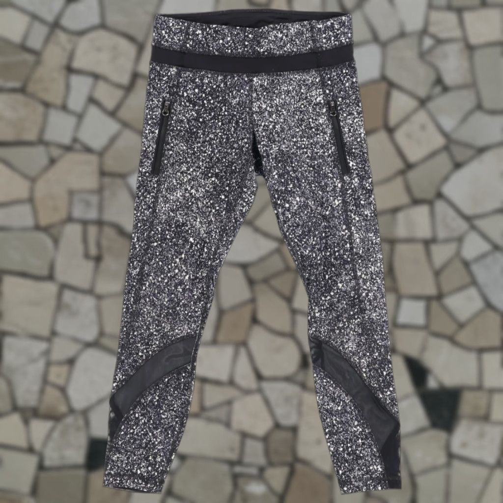 Lululemon Lululemon Leggings Shirt Patterned Women's 4 24" Crop Nylon Woven Slim Multi-Colored Inseam 24in? Size 27" / US 4 / IT 40 - 1 Thumbnail