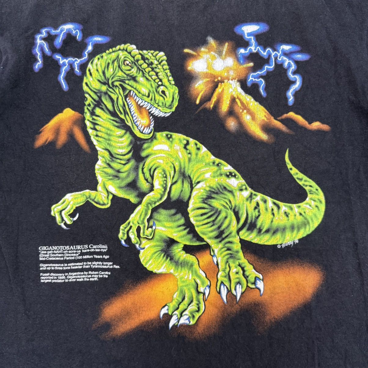 Arts & Science Vintage Giganatosaurus Thunder American Thunder Tee Size US M / EU 48-50 / 2 - 2 Thumbnail