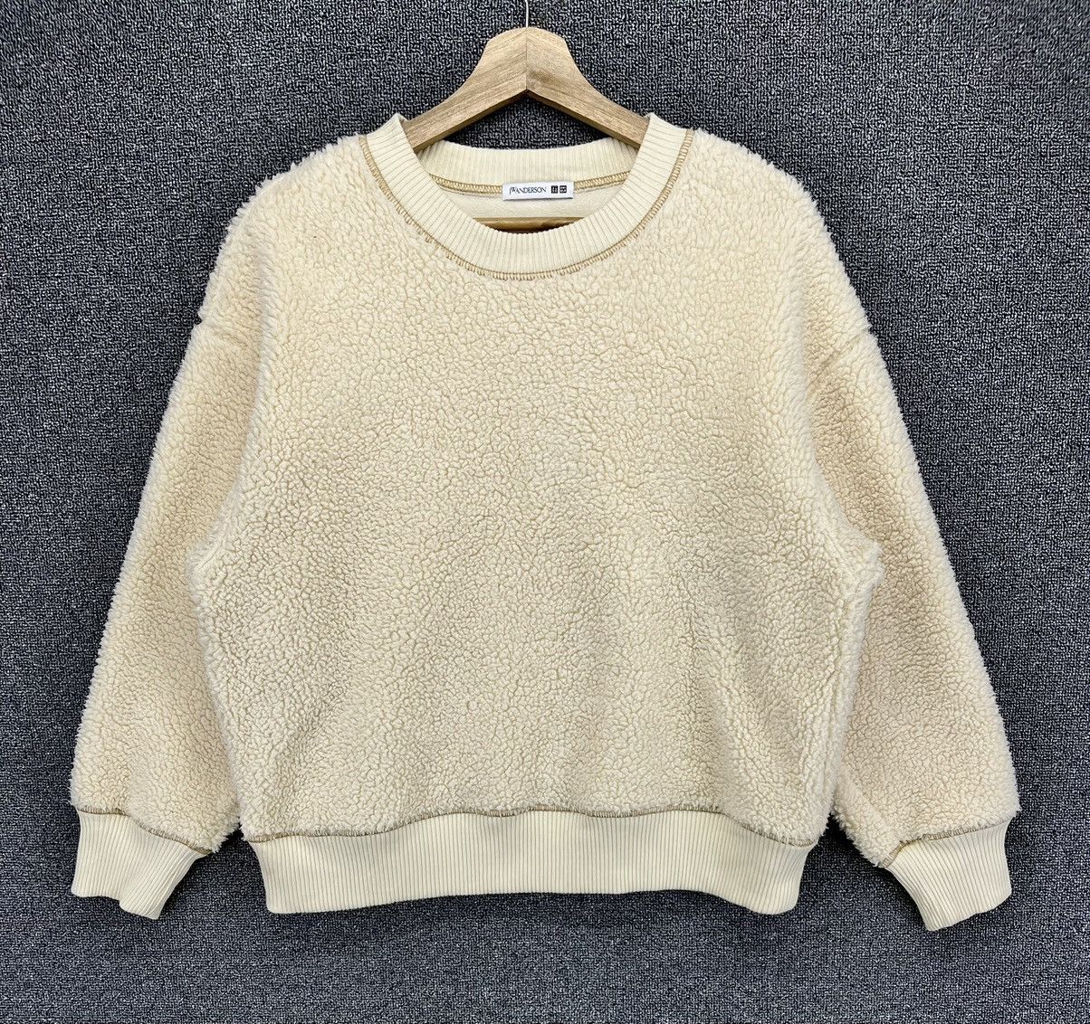 JW Anderson × Uniqlo J.W.Anderson x Uniqlo Fleece Luxury Sweatshirt Size M / US 6-8 / IT 42-44 - 1 Thumbnail