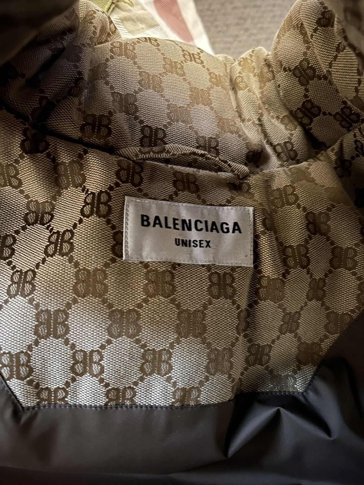Balenciaga × Gucci Balenciaga x Gucci Hacker Project Monogram Cocoon Vest Size US XS / EU 42 / 0 - 9 Thumbnail