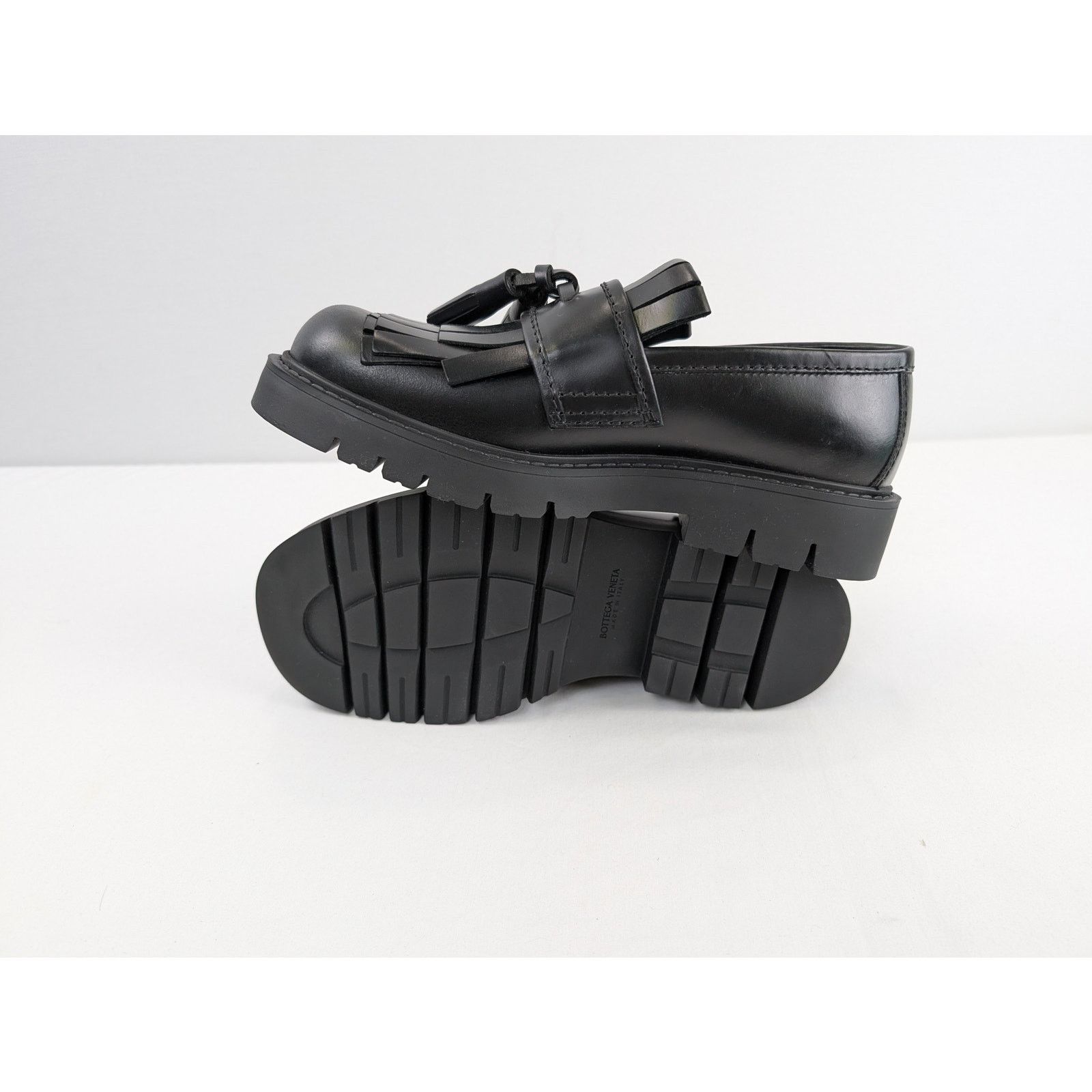 Bottega Veneta o1rshd1 Deep Calf Haddock Loafer Boots in Black Size US 11 / EU 44 - 13 Thumbnail