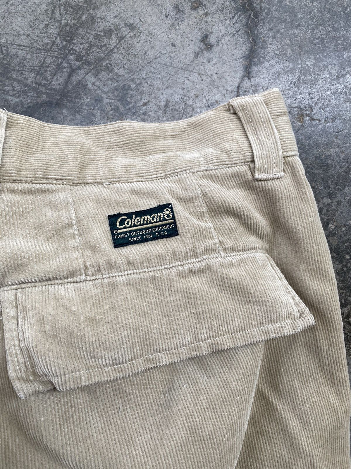 Coleman Vintage Coleman Corduroy Distressed Pants Size US 33 - 6 Thumbnail