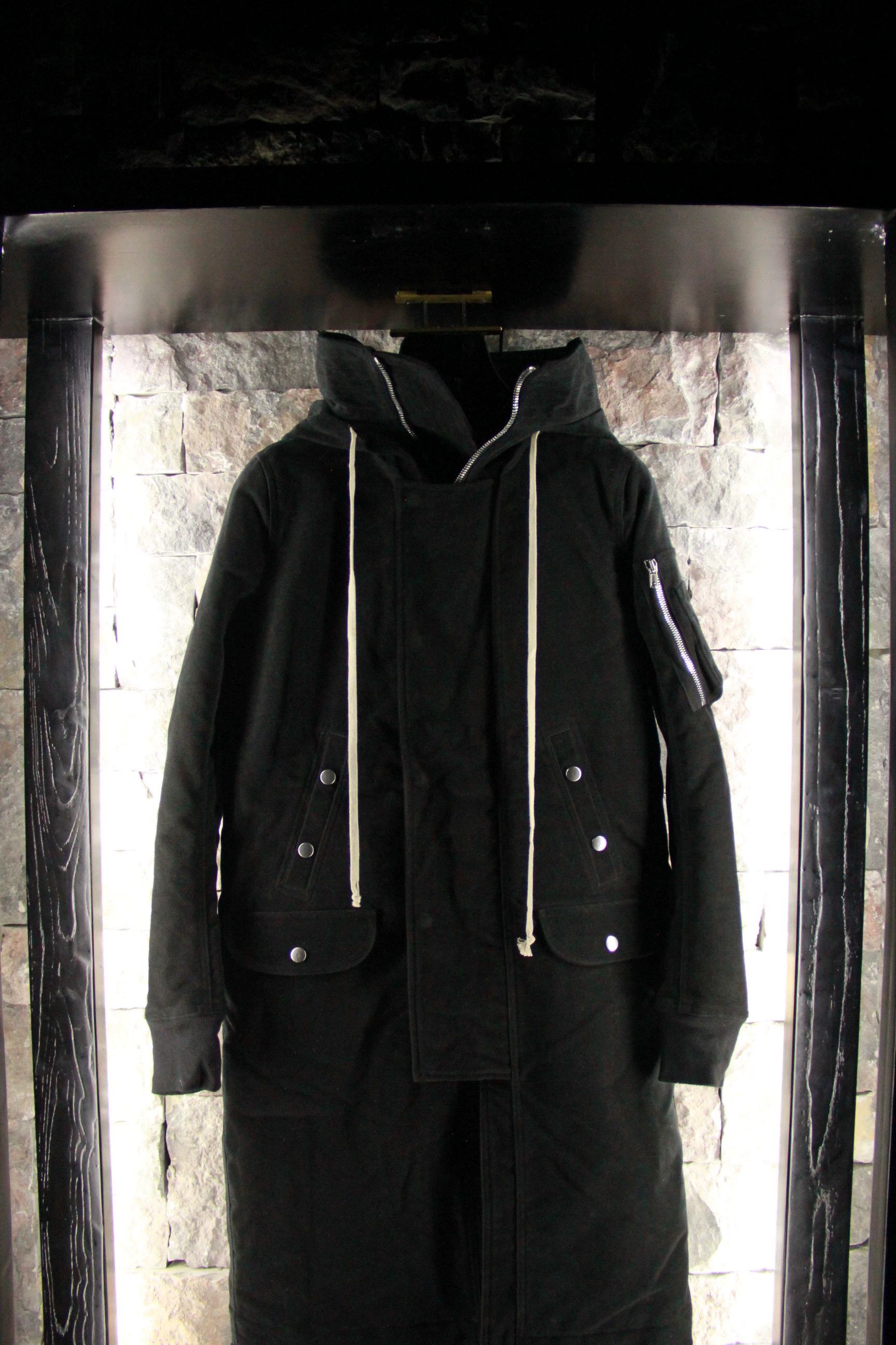 Rick Owens Rick Owens White Heavy Coats Men s Size US S / EU 44-46 / 1 - 1 Thumbnail