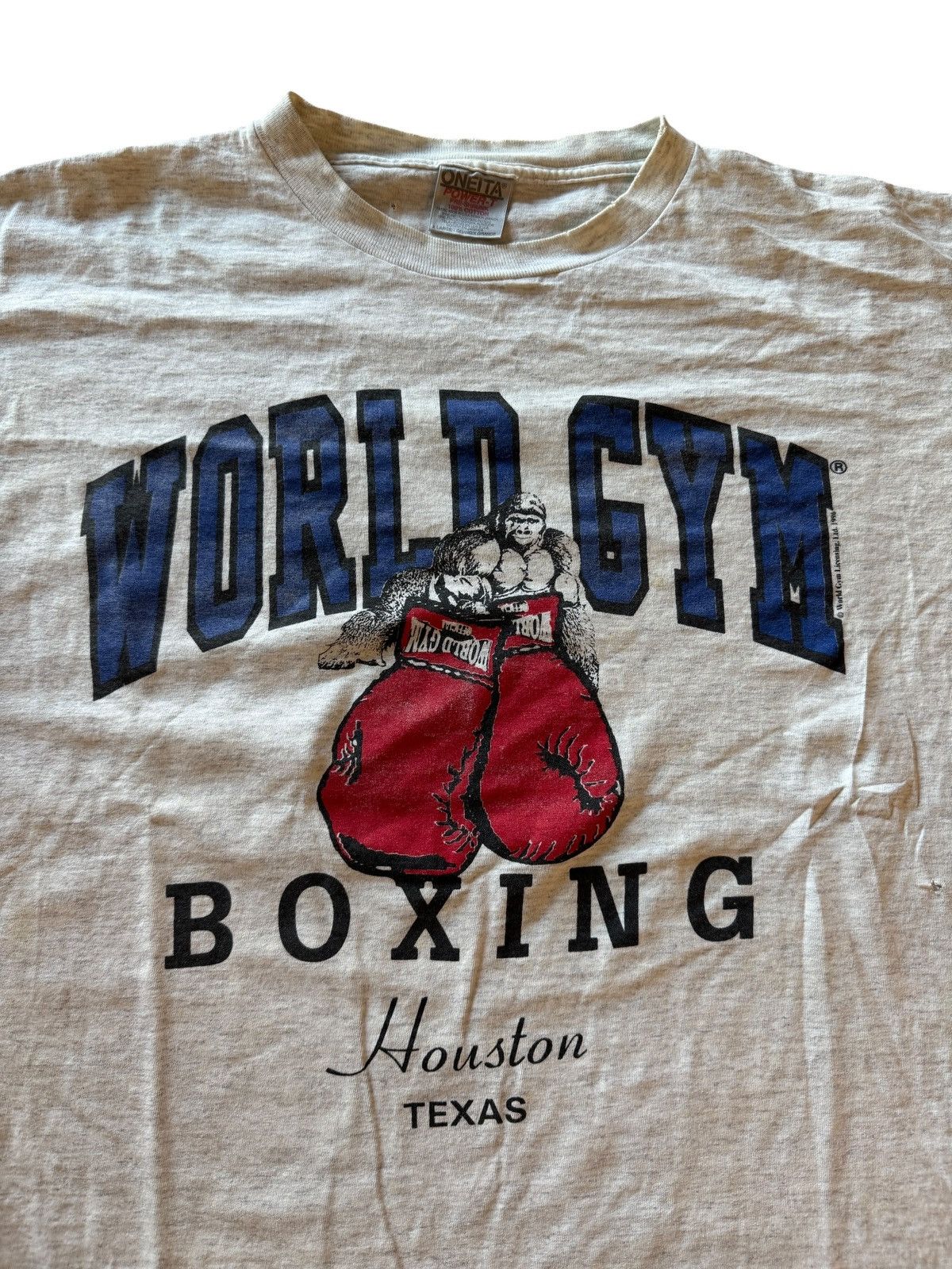 Vintage *RARE* VINTAGE 90s WORLD GYM BOXING T-SHIRT GORILLA Size US XL / EU 56 / 4 - 2 Thumbnail