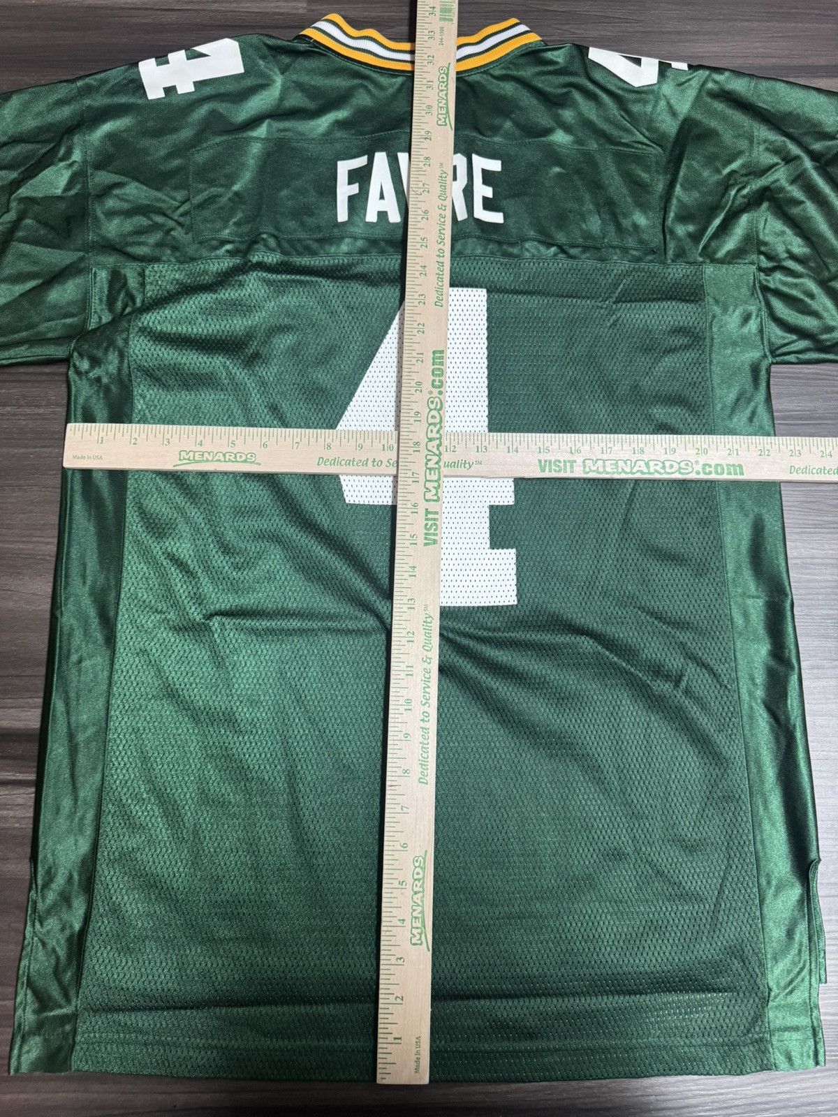 Reebok Brett Favre #4 Green Bay Packers NFL Equipment Home Jersey Size US L / EU 52-54 / 3 - 9 Thumbnail