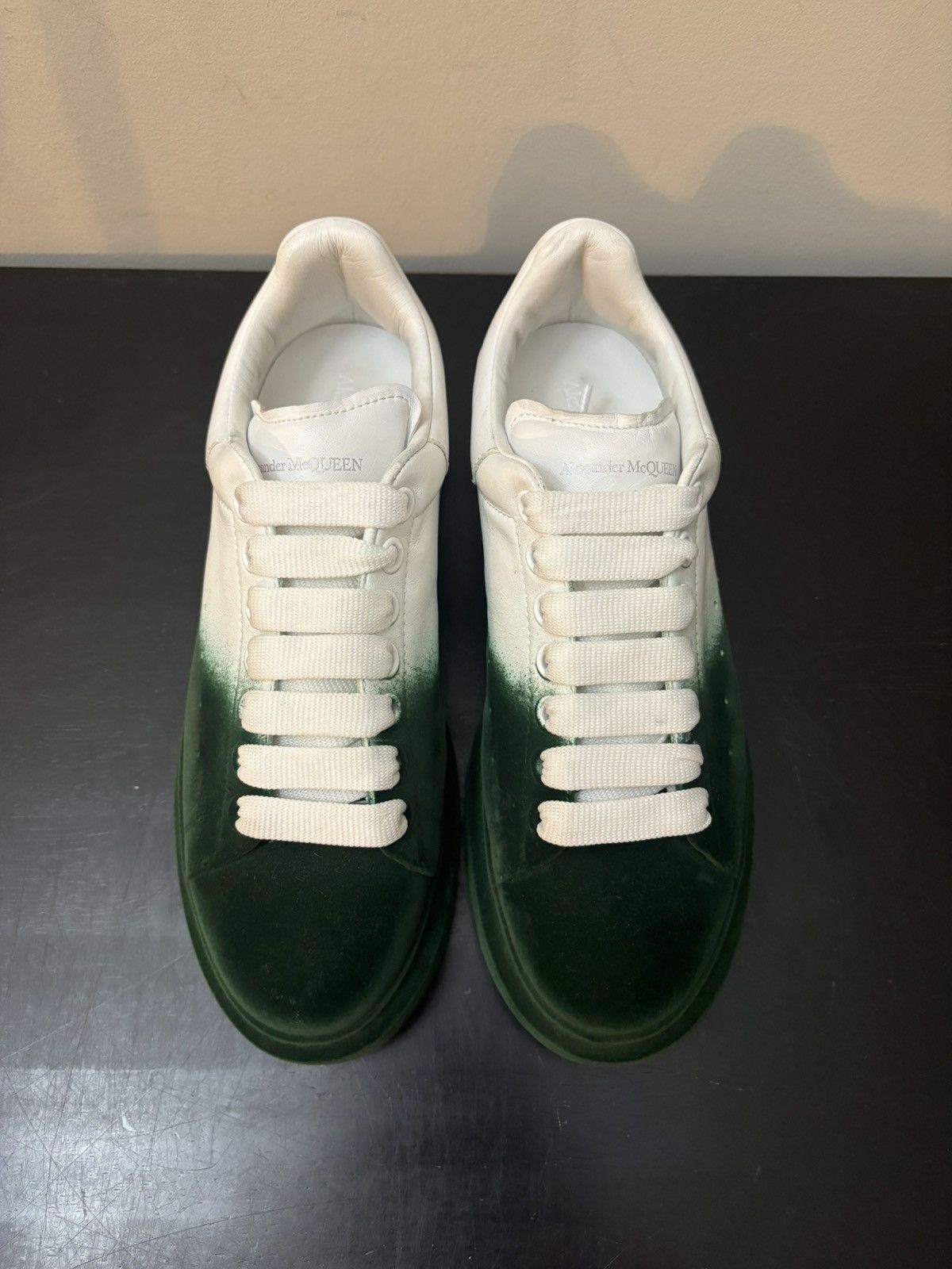 Alexander McQueen Alexander McQueen Oversized Leather Sneakers Sprayed Green Size US 7 / EU 40 - 2 Thumbnail