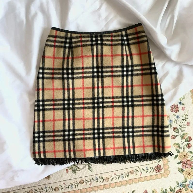 Burberry Burberry Khaki Wool Women’s Skirt Size 23" - 1 Thumbnail