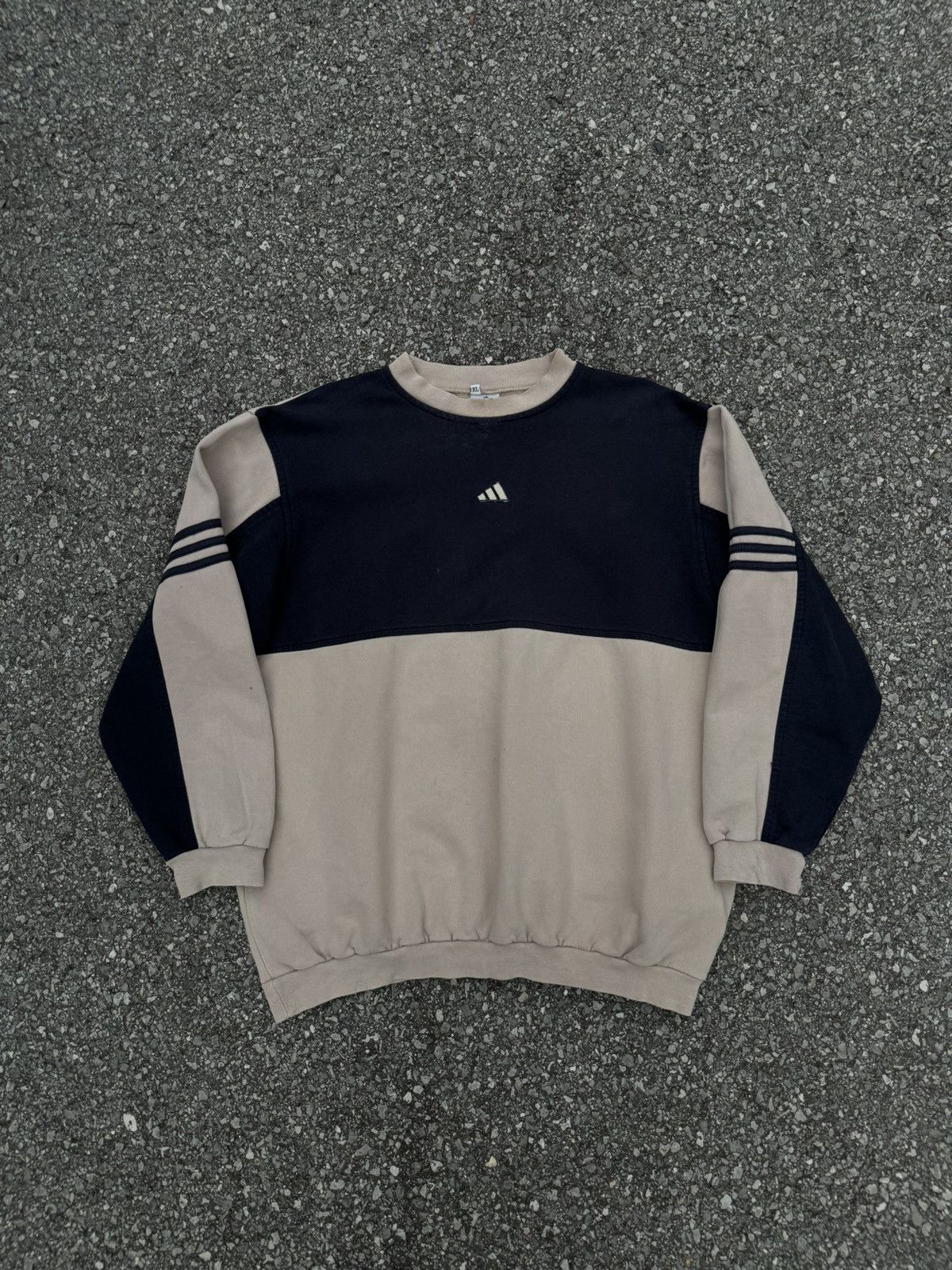 Adidas × Japanese Brand × Vintage Adidas Bootleg boxy crewneck vintage 90s rare rap skate Size US M / EU 48-50 / 2 - 1 Thumbnail