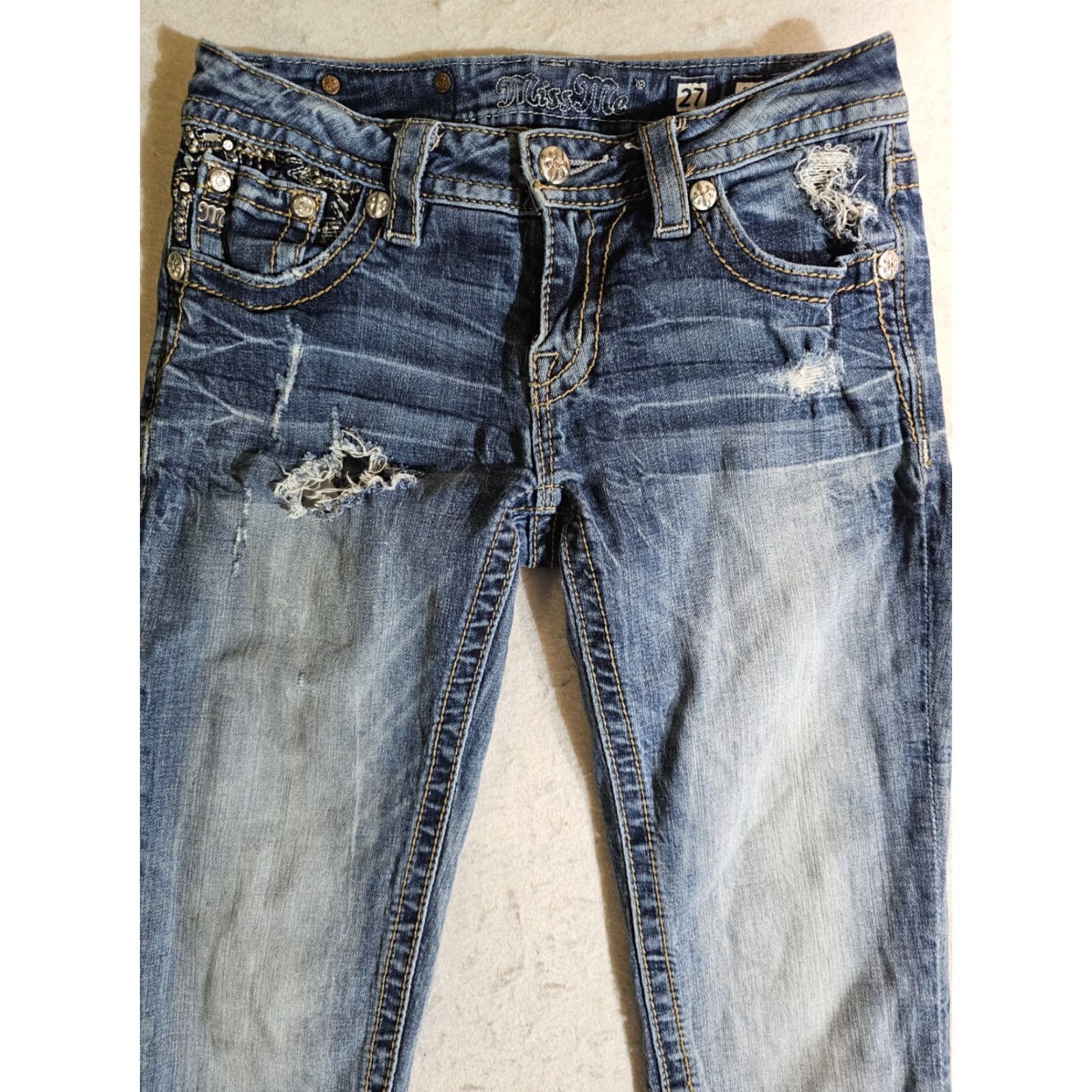 Miss Me VINTAGE? No — Miss Me Signature Skinny 27 Denim Jean Womens Sz 27x31 Bedazzled Design Med Wash Size 27" / US 4 / IT 40 - 2 Thumbnail