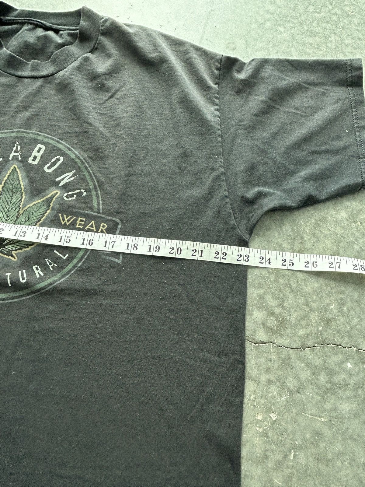 Vintage Vintage 90s Fillabong Parody Graphic Tee ERD Grunge Skater Size US L / EU 52-54 / 3 - 7 Thumbnail