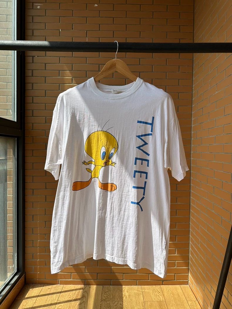 Vintage VintageTee 1997 Tweety Bird 2505-Nextarrow Size US XL / EU 56 / 4 - 1 Thumbnail