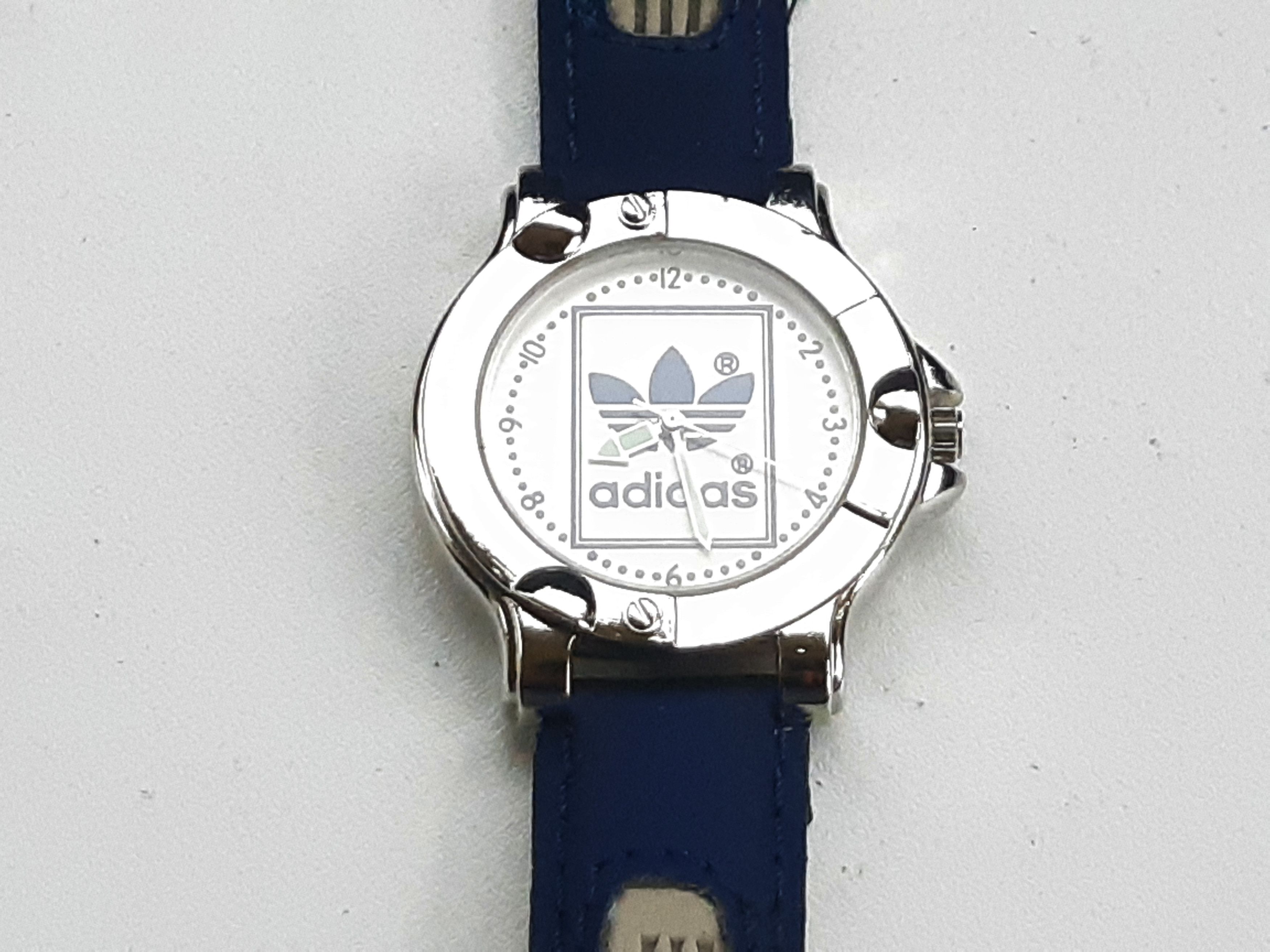 Adidas Vintage 90s ADIDAS Quartz Watch 10-0032 NOS Size ONE SIZE - 4 Thumbnail