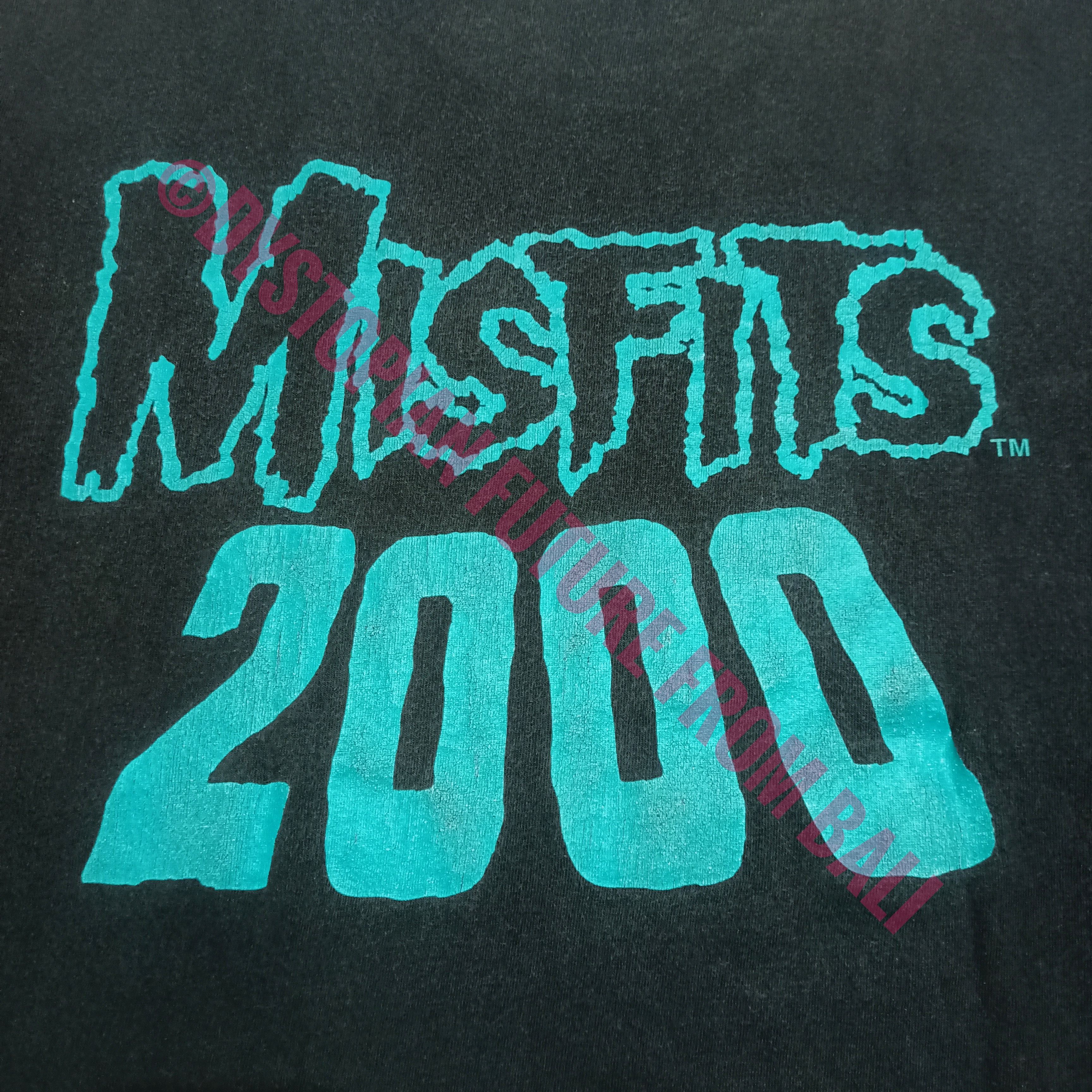 Misfits Vintage ©1999 Misfits 2000 Band T-shirt Size US XL / EU 56 / 4 - 6 Thumbnail