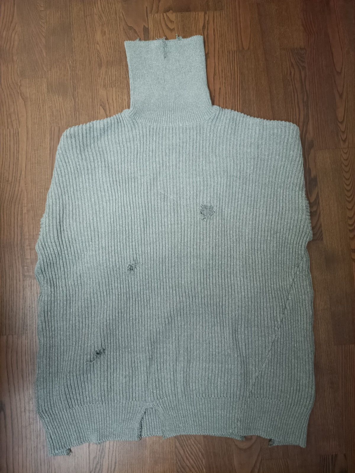 Hed Mayner Hed Mayner Oversized distressed turtleneck knit sweater Size US M / EU 48-50 / 2 - 2 Thumbnail