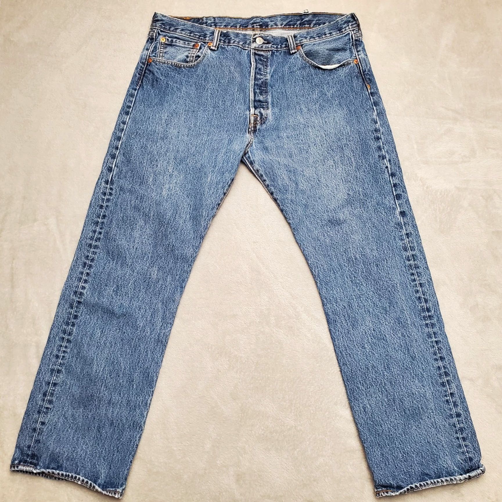 Vintage VINTAGE Levis Jeans Men 38x30 Blue 501 Denim Original Straight Leg Button Fly Pants 4736 Size US 38 / EU 54 - 2 Thumbnail