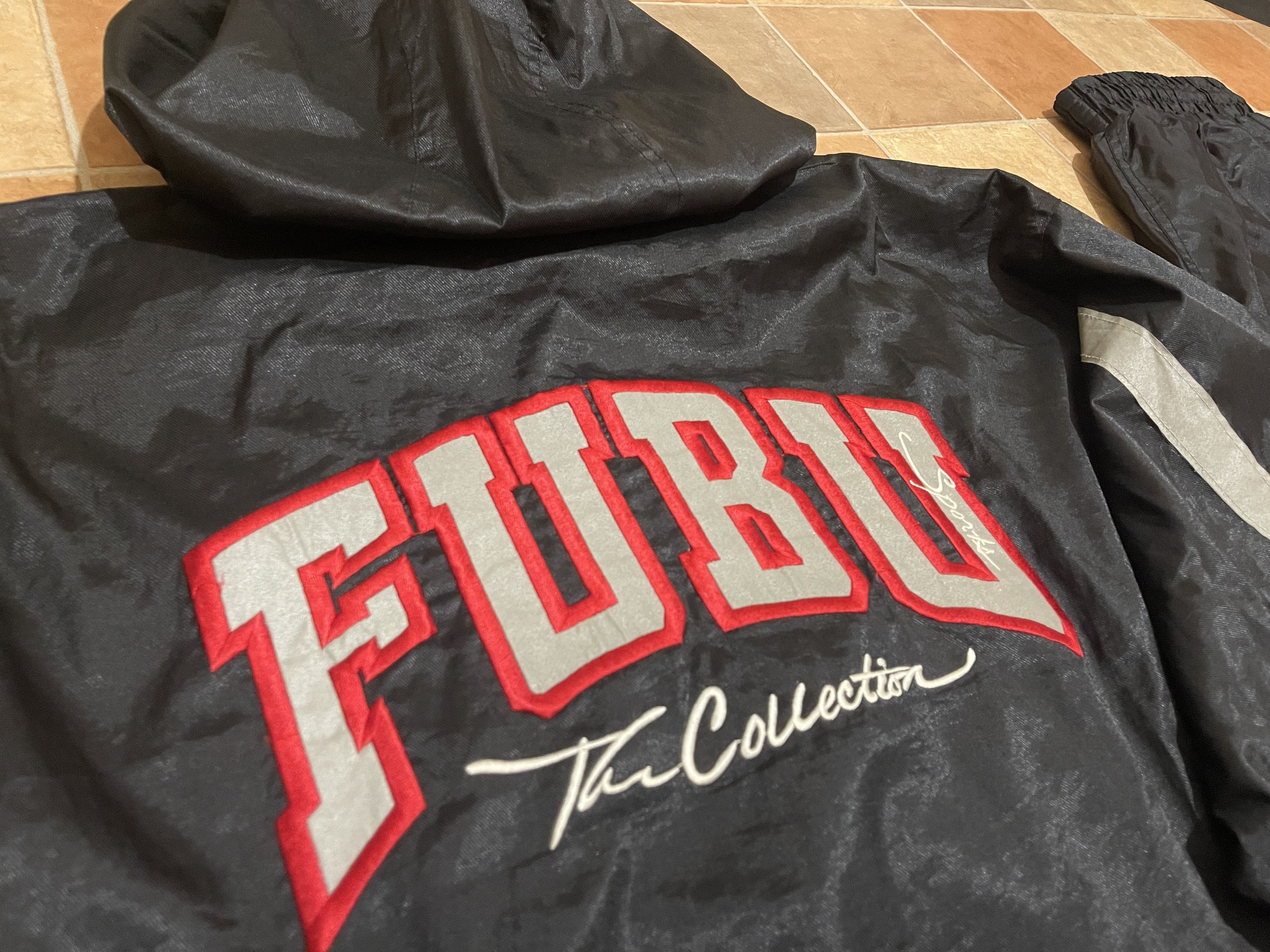 Fubu FUBU tracksuit, baggy track suit jacket and pants set 90s XL Size US XL / EU 56 / 4 - 3 Thumbnail
