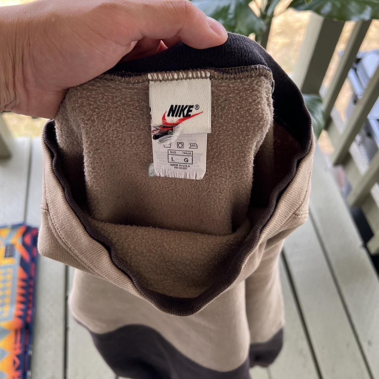 Nike × Vintage Vintage Nike Crewneck Sweatshirt Size US L / EU 52-54 / 3 - 7 Thumbnail