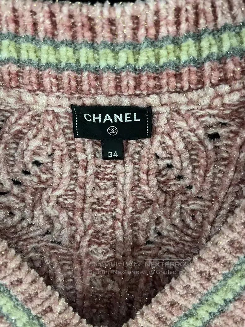 Chanel Chanel 22B pink V-neck velvet knit sweater Size XXS / US 00 / IT 34 - 4 Thumbnail
