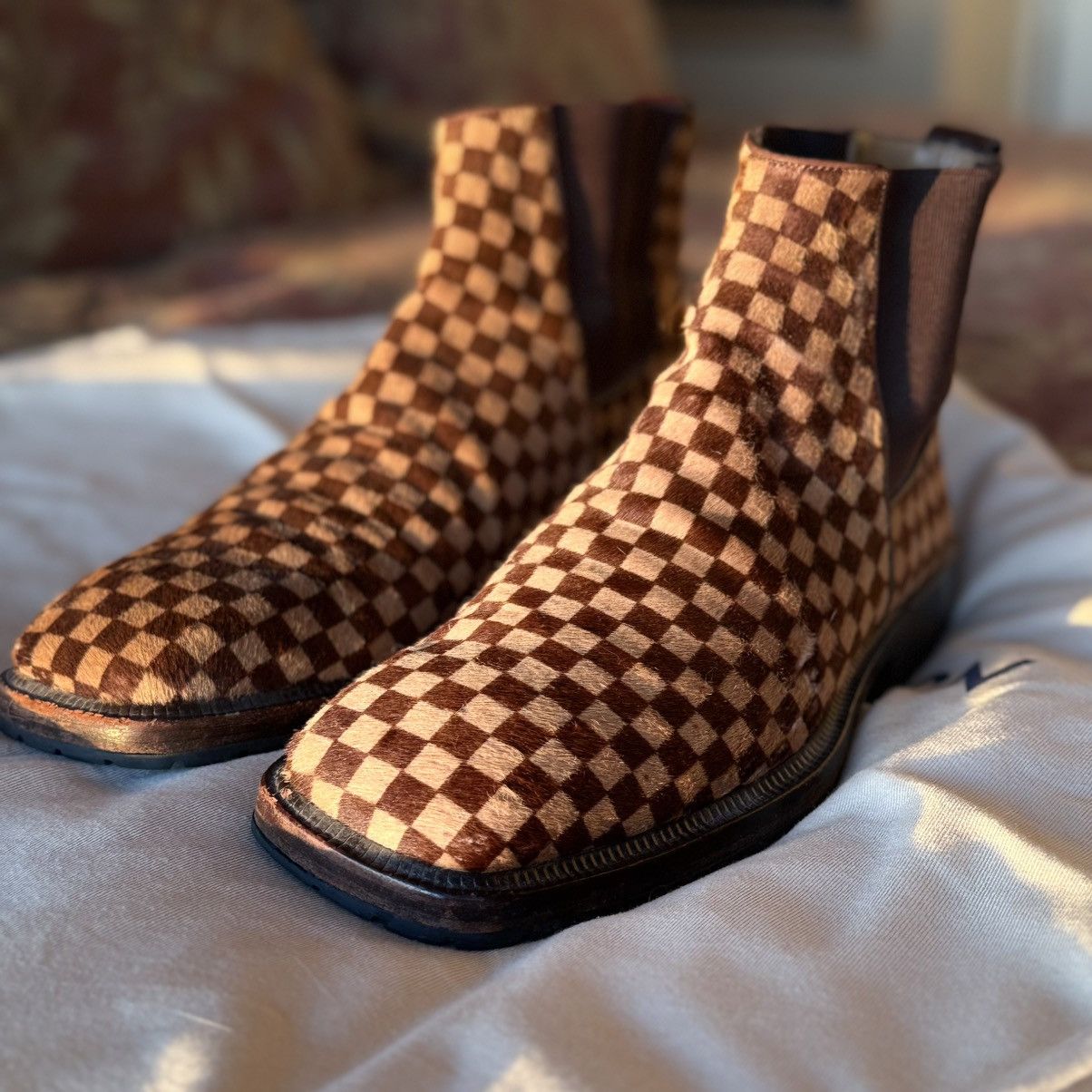 Louis Vuitton Louis Vuitton Checkered Brown Leather Chelsea Ankle Boots Size US 7.5 / EU 40-41 - 9 Thumbnail