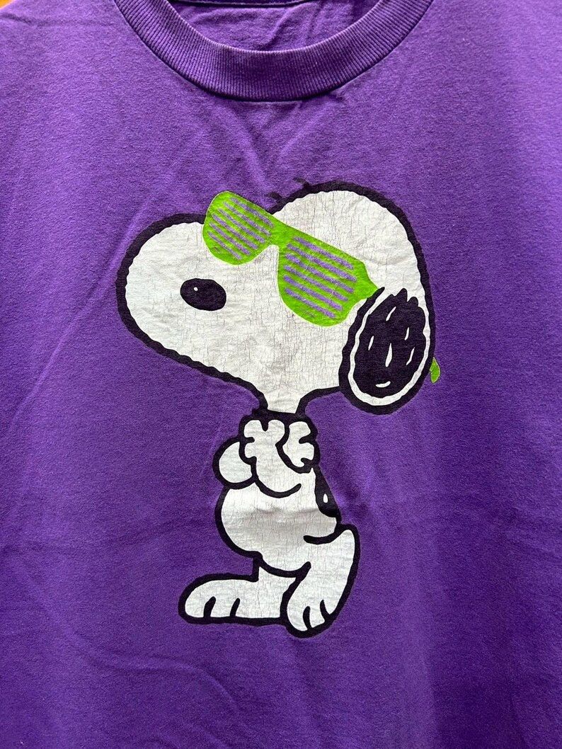Vintage Vintage 2000s Snoopy tshirt size M Size US M / EU 48-50 / 2 - 3 Thumbnail