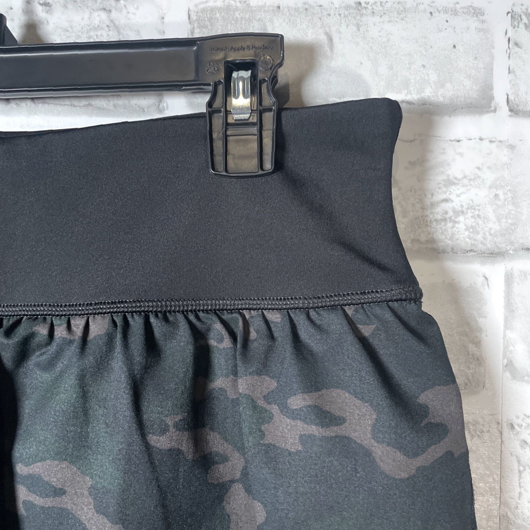 AMO VINTAGE Camo Women’s Athletic Shorts Biker Style Lined Size Large Black Activewear Size 36" / US 14 / IT 50 - 3 Thumbnail
