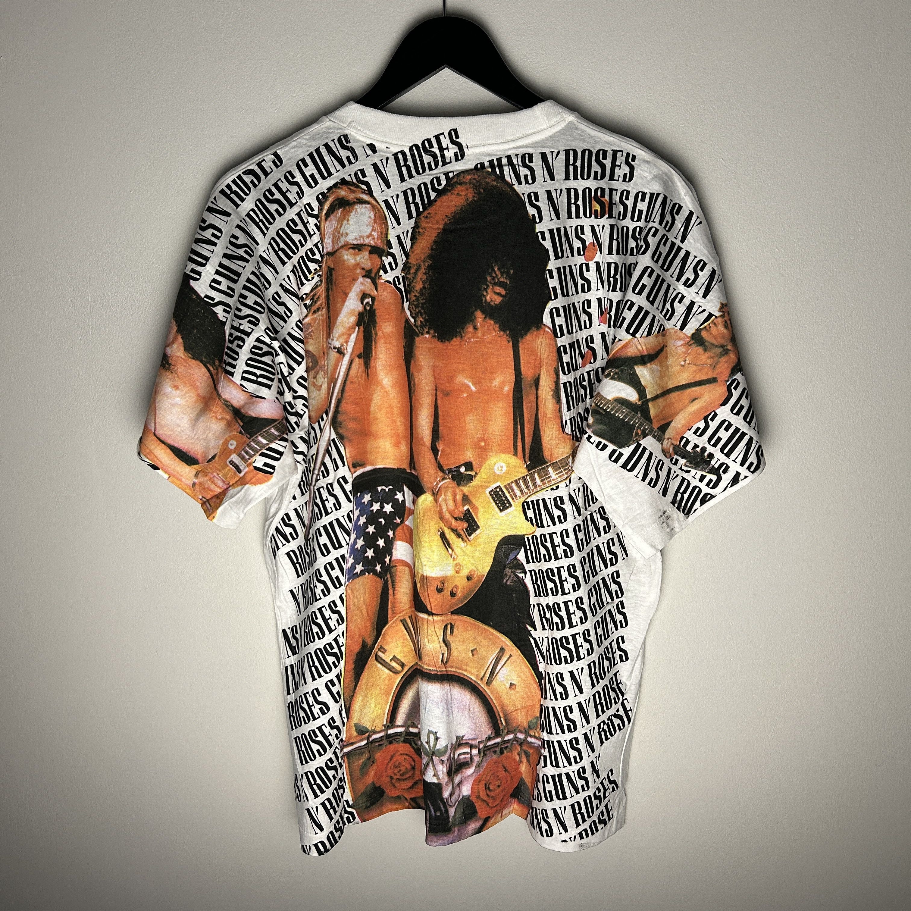 Band Tees Vintage Guns N’ Roses Allover Print 90’s Band T-shirt Size US L / EU 52-54 / 3 - 2 Thumbnail