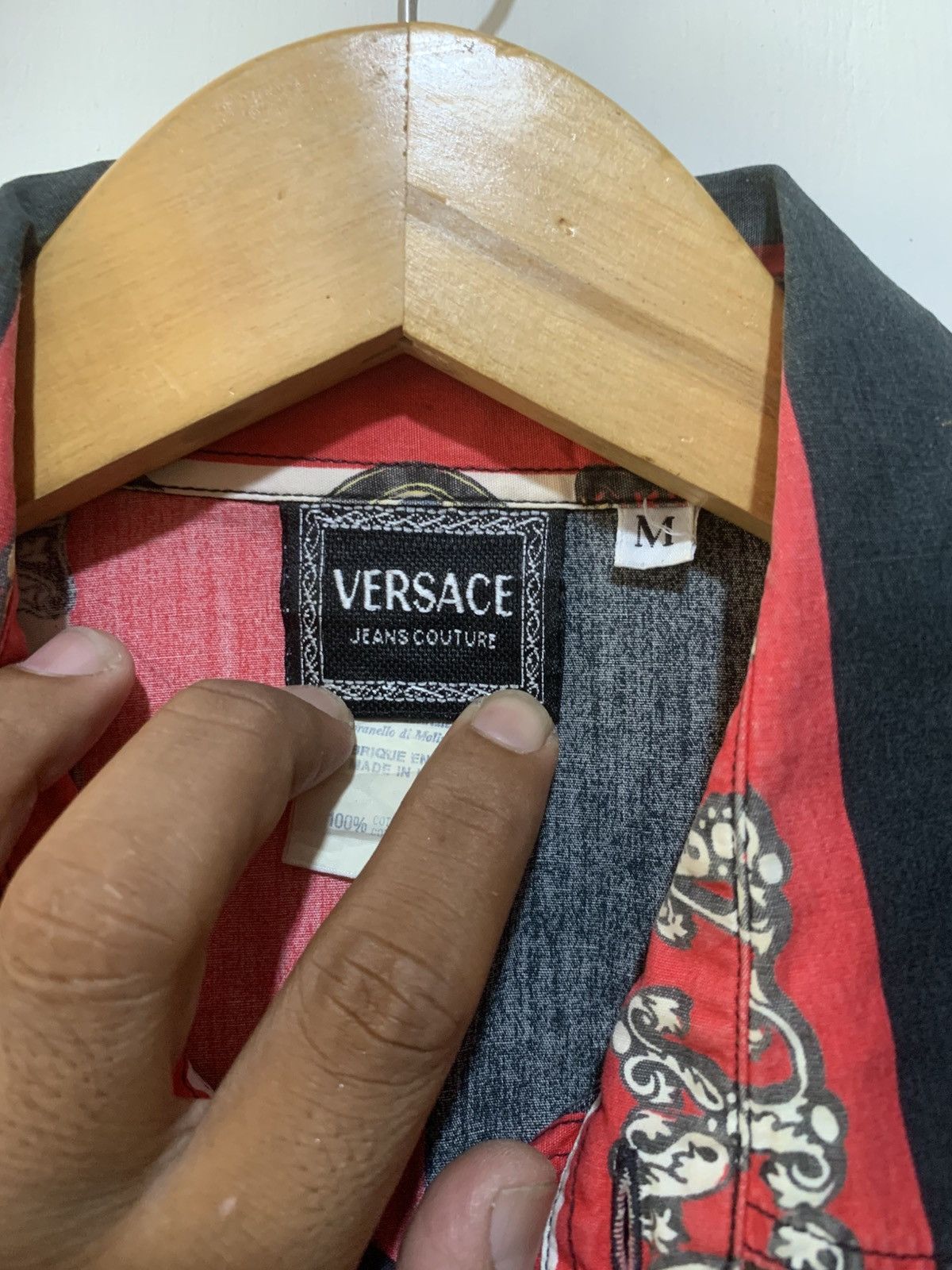 Versace VINTAGE GIANNI VERSACE AOP SHIRT Size US M / EU 48-50 / 2 - 10 Thumbnail