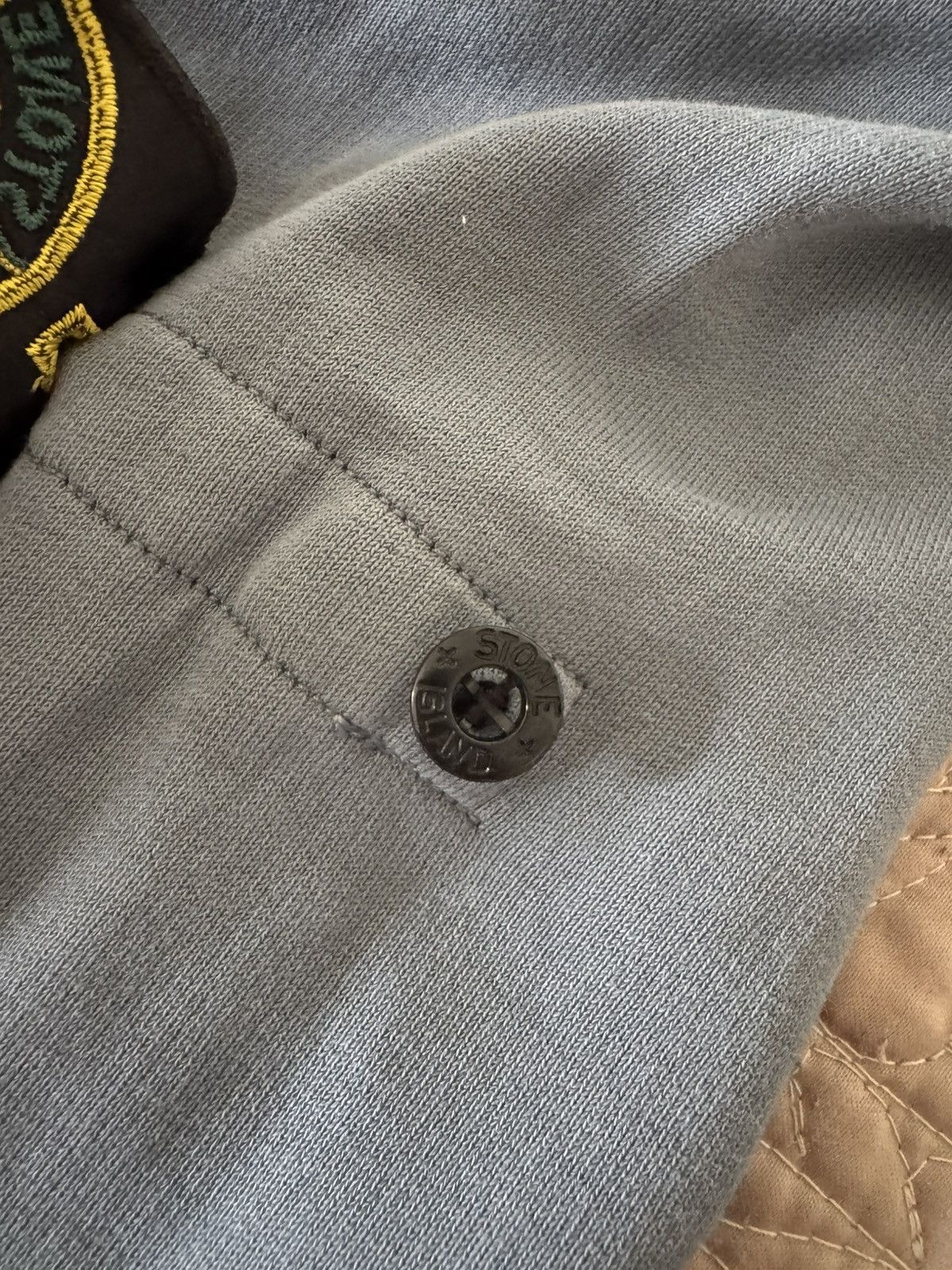 Stone Island ✅Stone Island Junior Faded effect blue Size Small Size US S / EU 44-46 / 1 - 9 Thumbnail