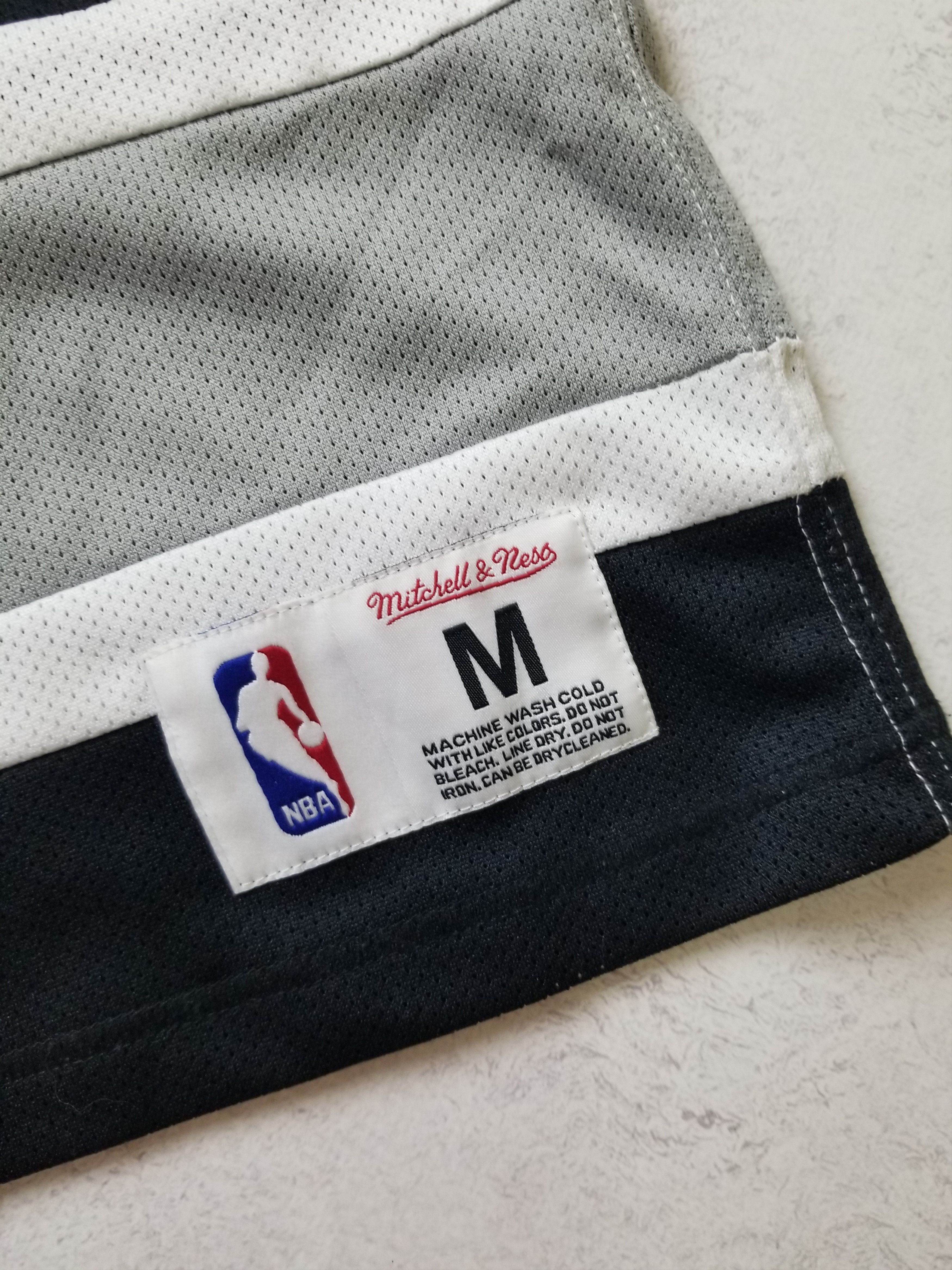 Mitchell & Ness Brooklyn Nets Mesh Longsleeve Hockey Style Jersey Size US M / EU 48-50 / 2 - 15 Thumbnail