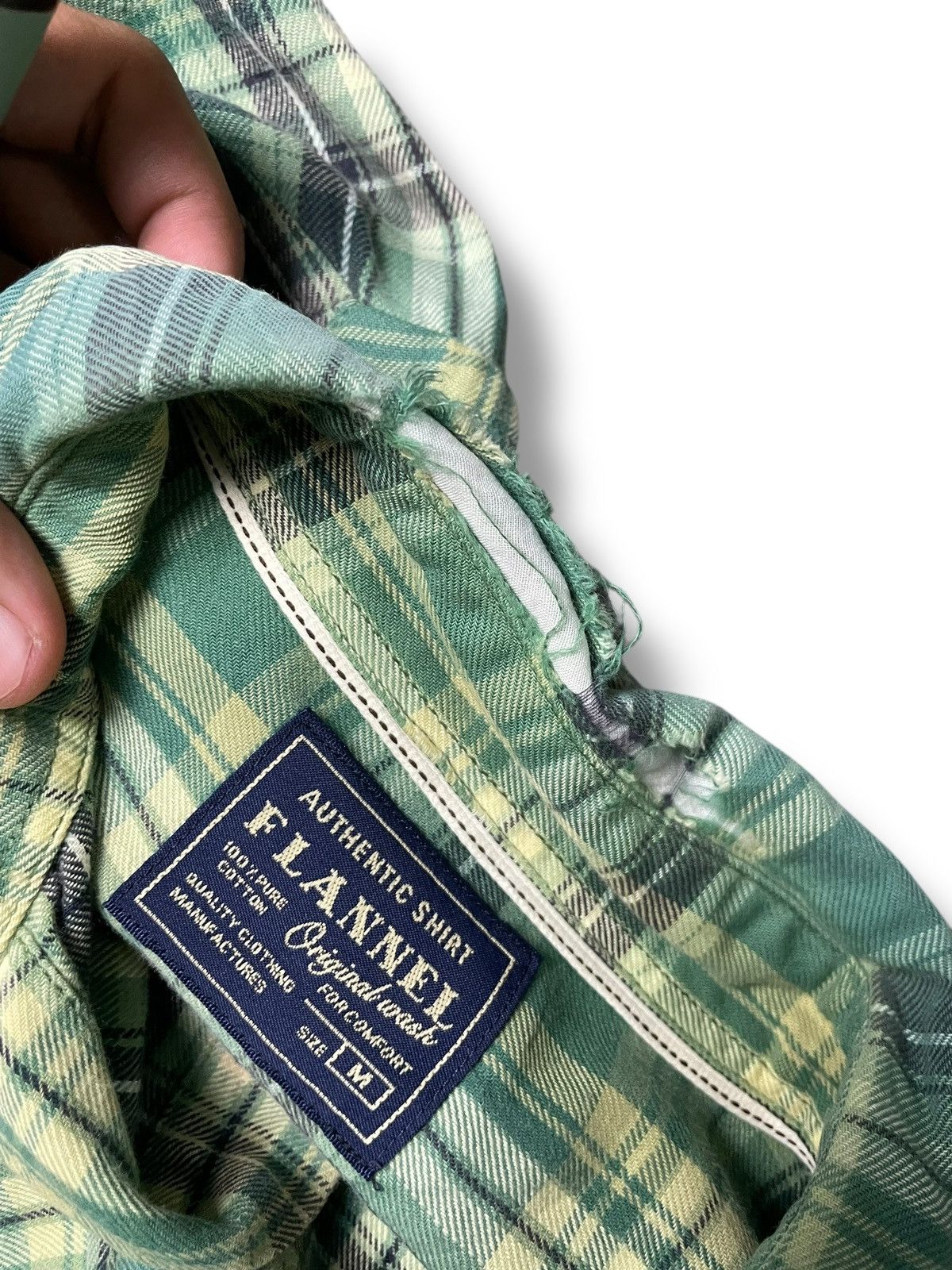 Japanese Brand × Uniqlo × Vintage Uniqlo Men’s Flannel Shirt (52) Size US M / EU 48-50 / 2 - 6 Thumbnail