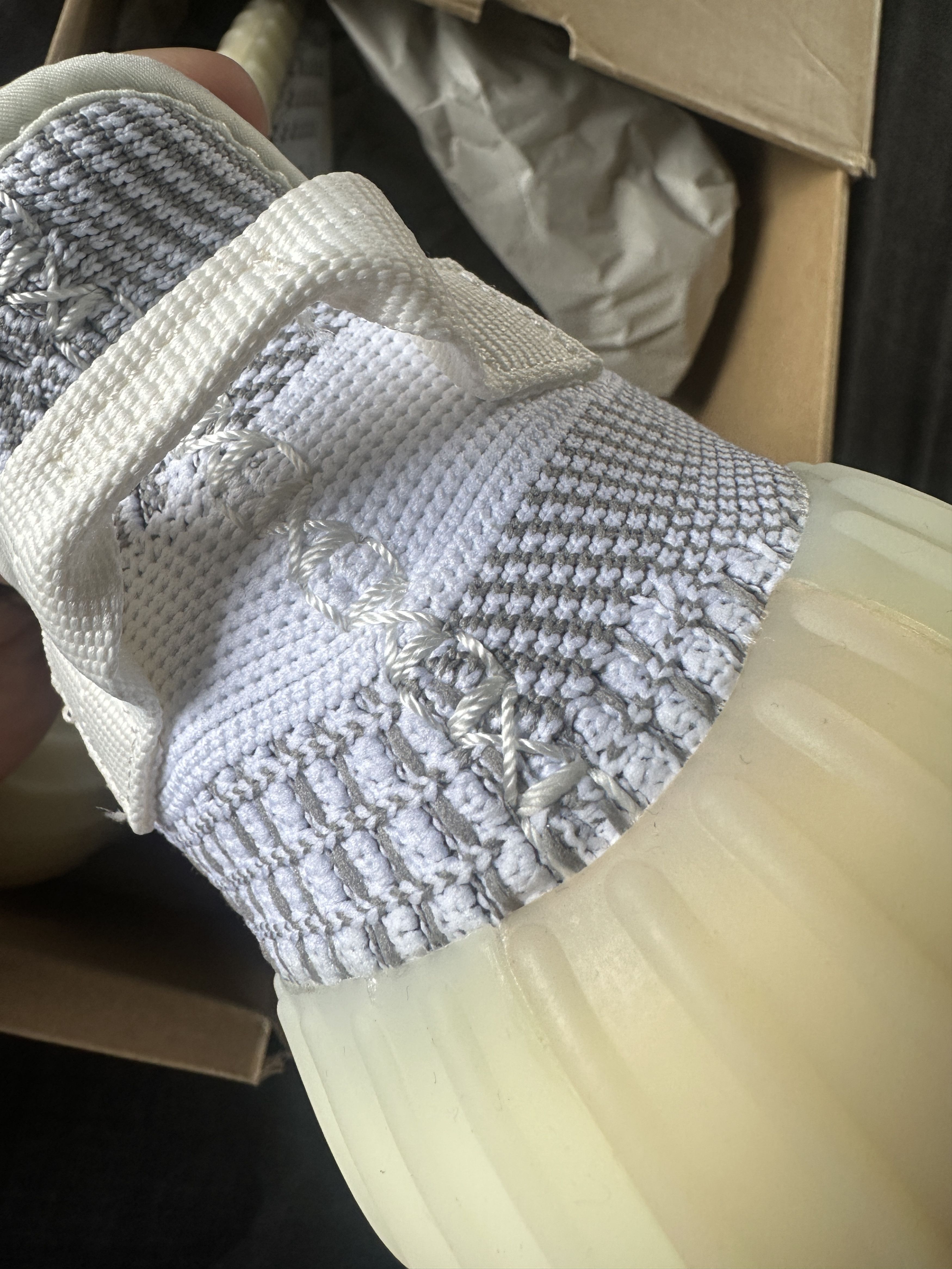 YEEZY Boost 350 V2 Static