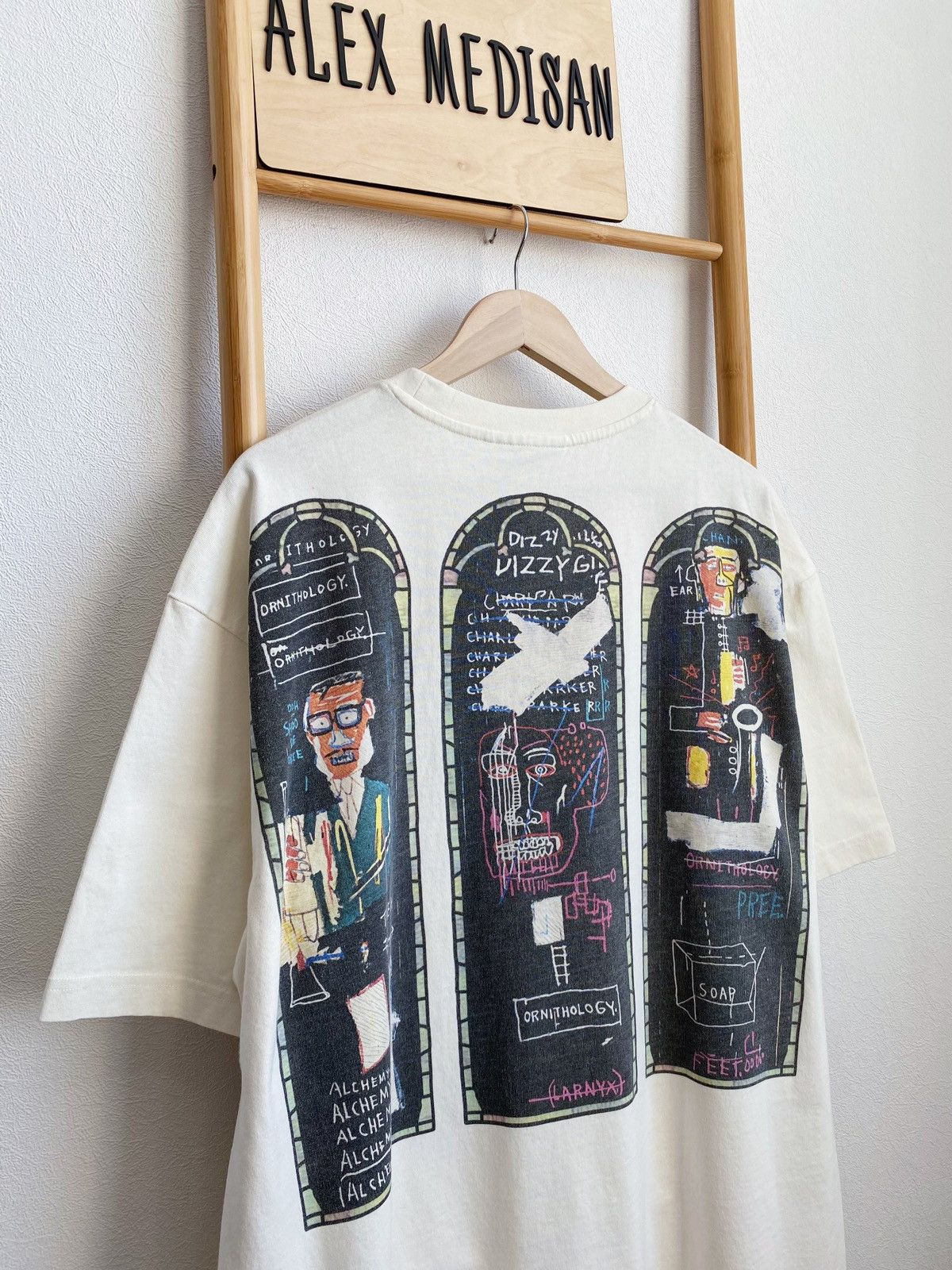 H&M × Jean-Michel Basquiat × Who Decides War WHO DECIDES WAR x BASQUIAT x H&M RELAXED FIT COTTON T-SHIRT Size US XL / EU 56 / 4 - 11 Thumbnail